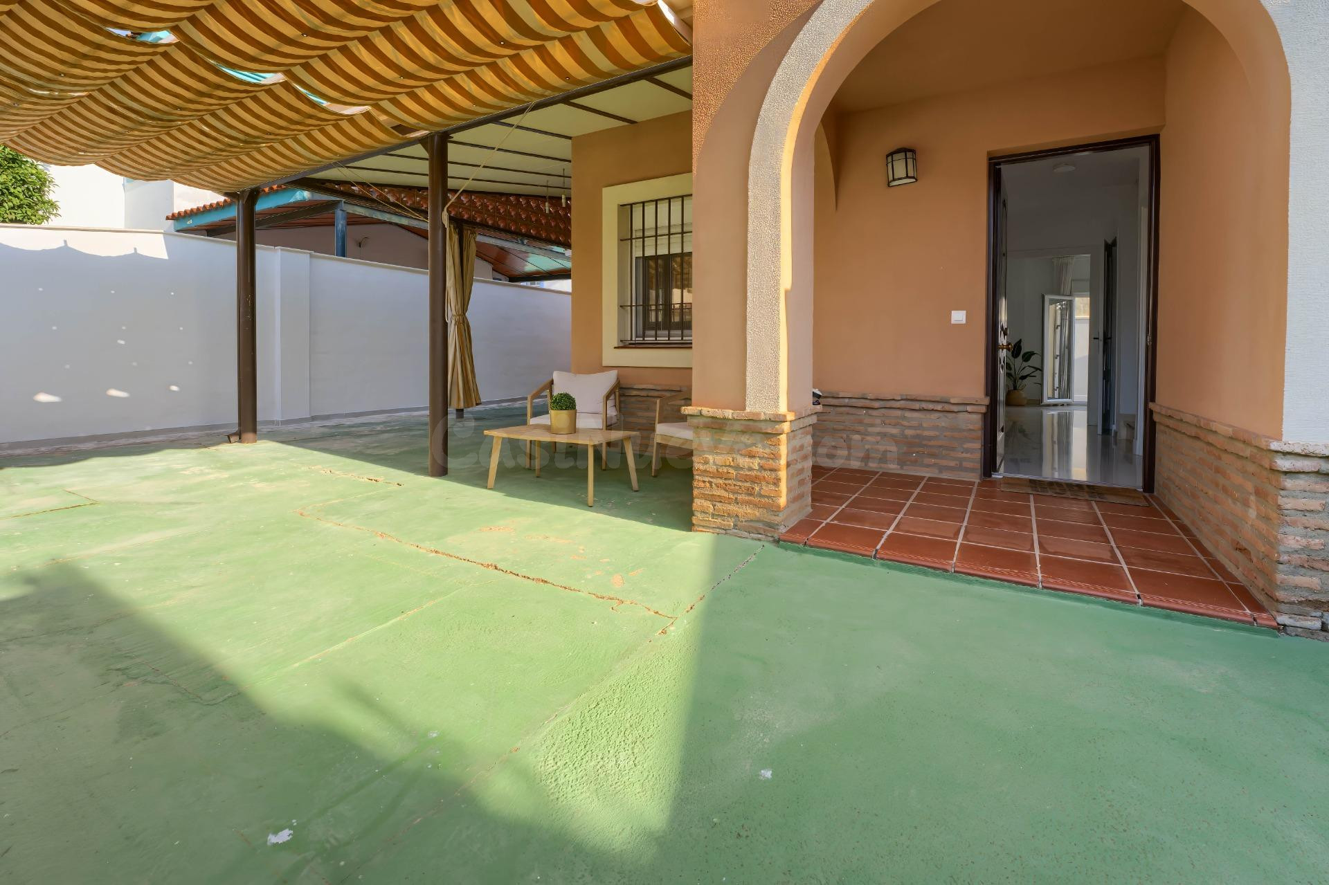 EL HOGAR QUE LO TIENE TODO:ENCANTO,BIENESTAR Y ENERGÍA SOLAR - foto 4