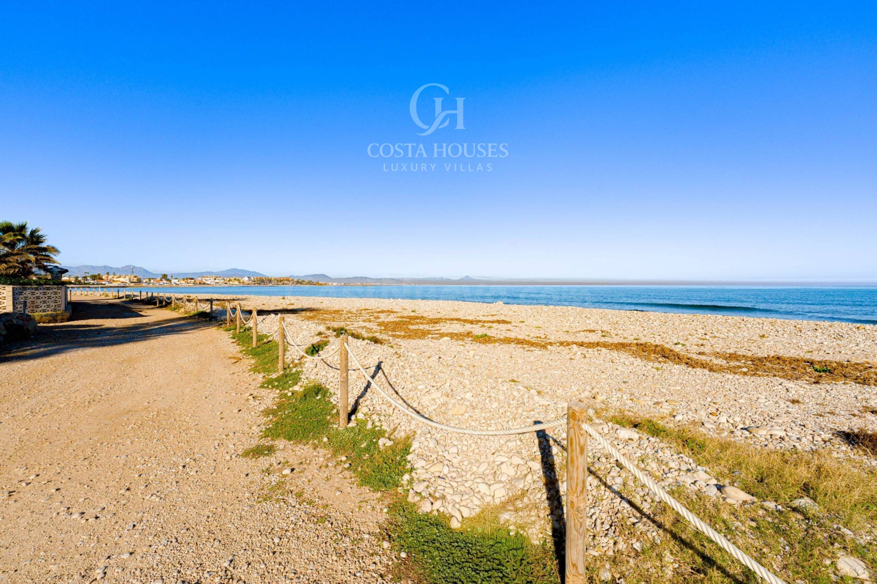 VILLA ALMADRAVA · CALMA MEDITERRÁNEA EN PRIMERA LÍNEA DE MAR - foto 5
