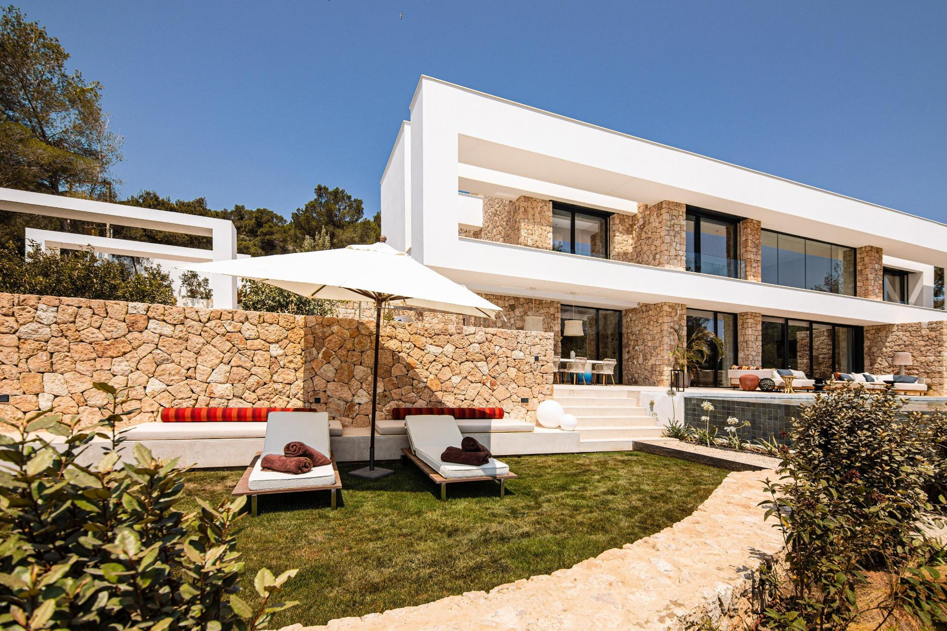 Villa de lujo de 5 dormitorios y 5 baños con vistas al golf. - foto 3