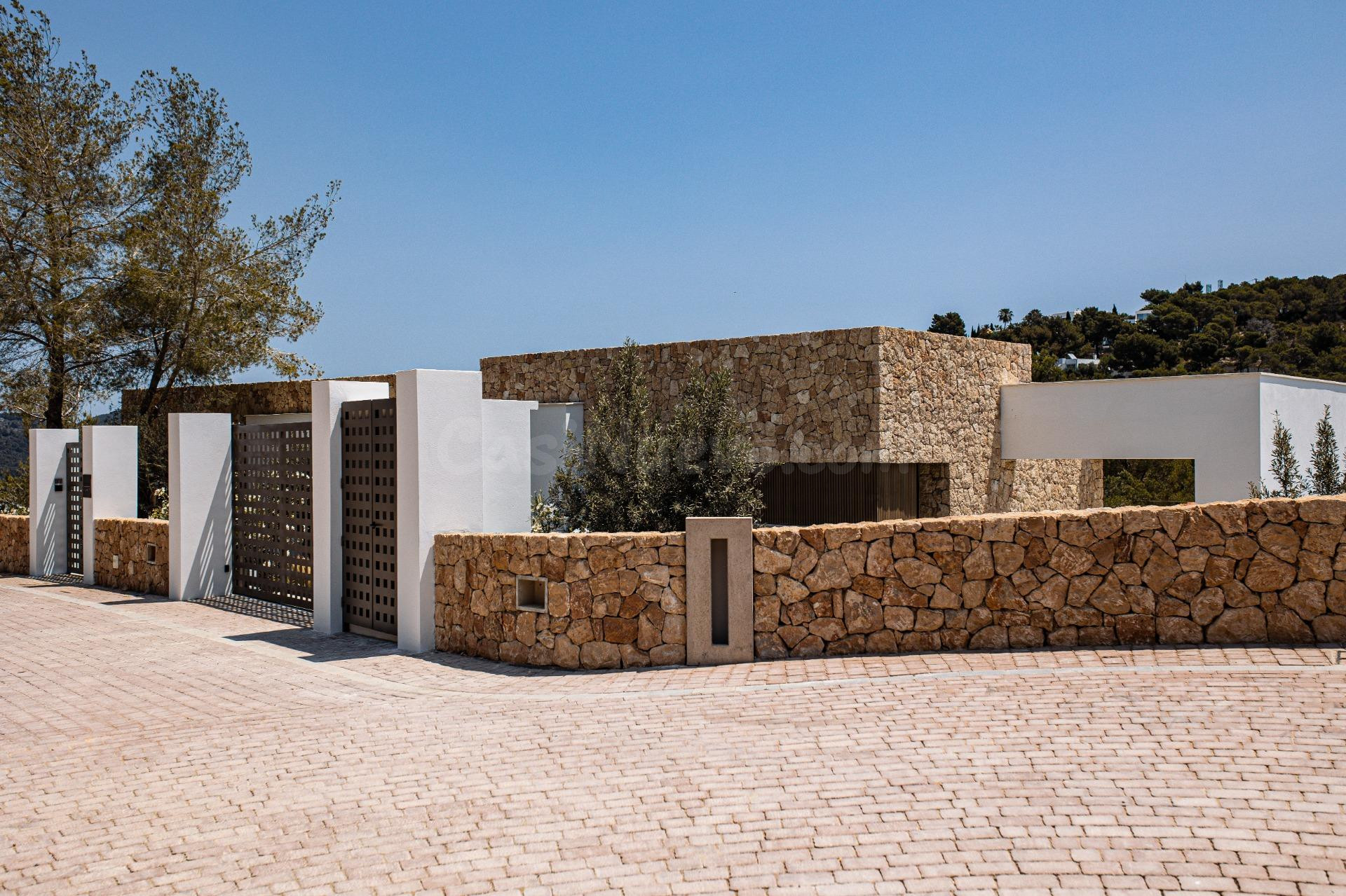 Villa de lujo de 4 dormitorios y 5 baños con vistas al golf. - foto 2