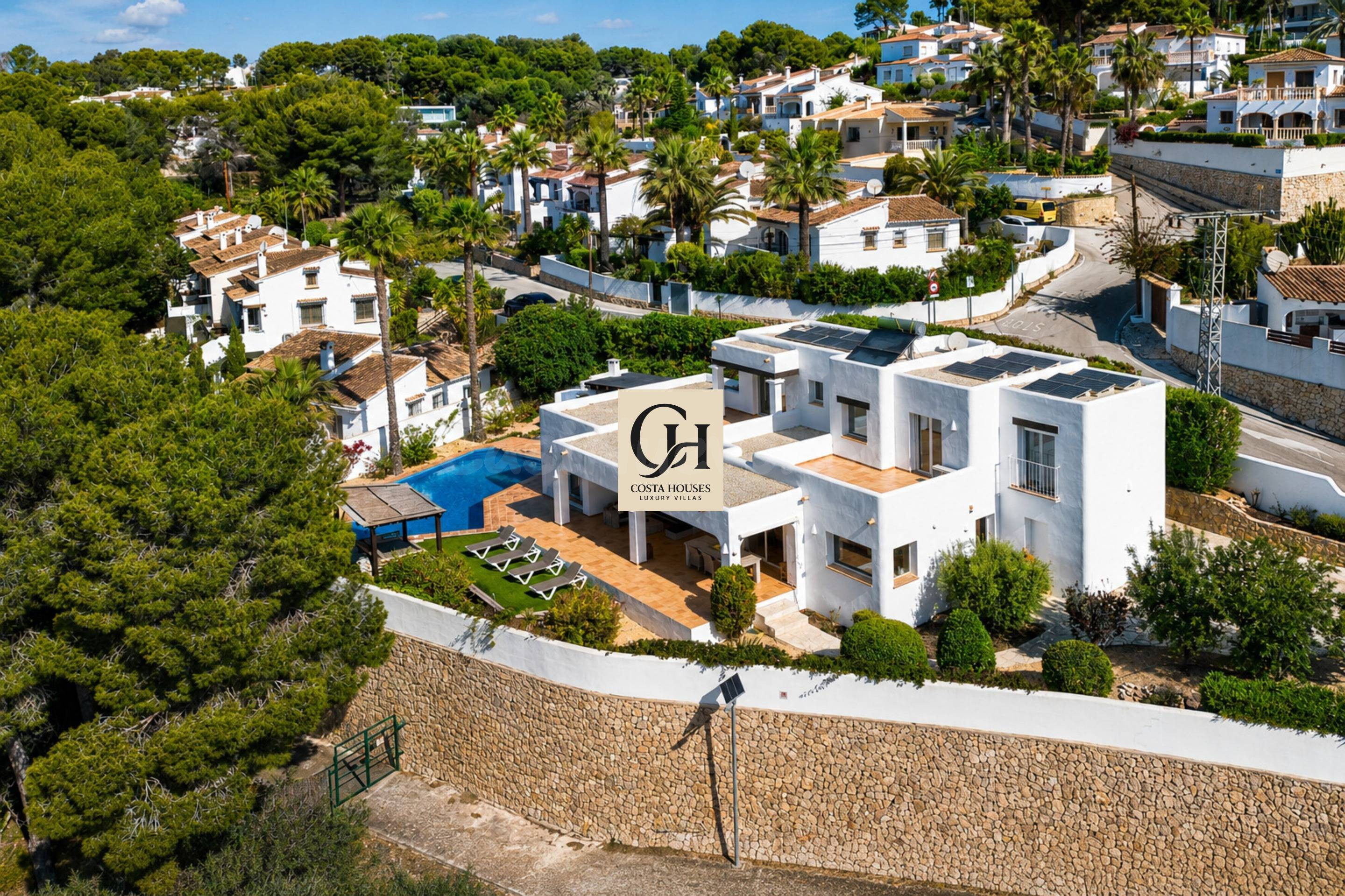 VILLA LIRIA · CALMA MEDITERRANEA EN EL PORTET MORAIRA