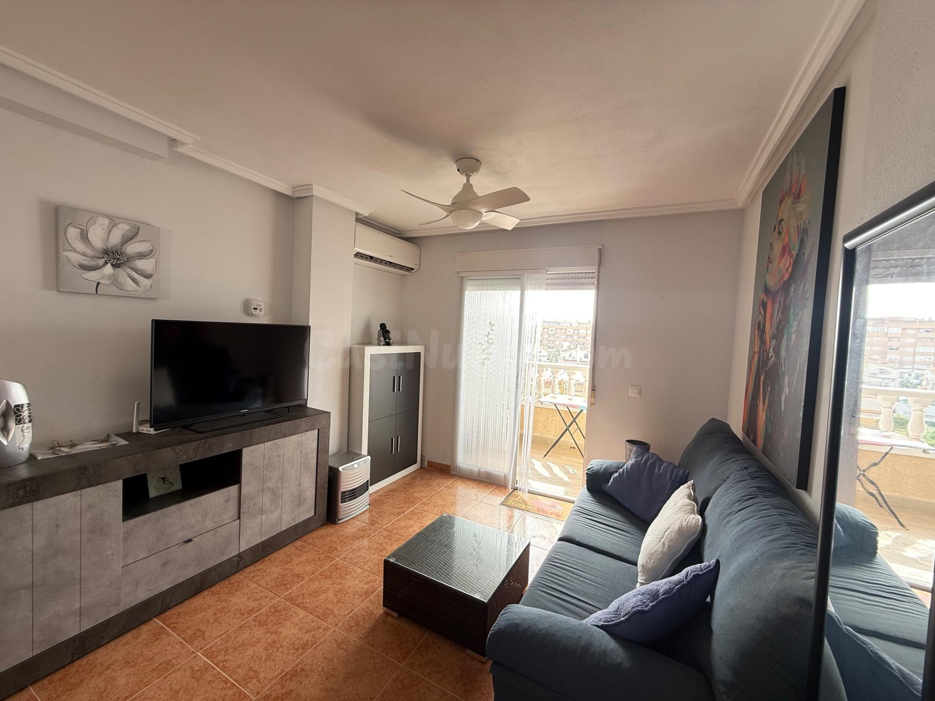 Piso en venta en Nueva Torrevieja - foto 2