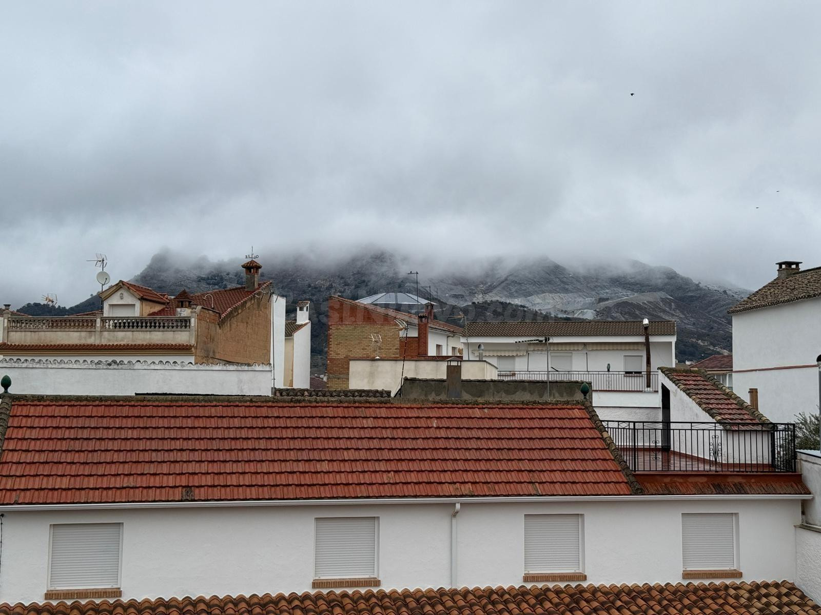 Casa para reformar en Beas de Granada, a los pies de Sierra 