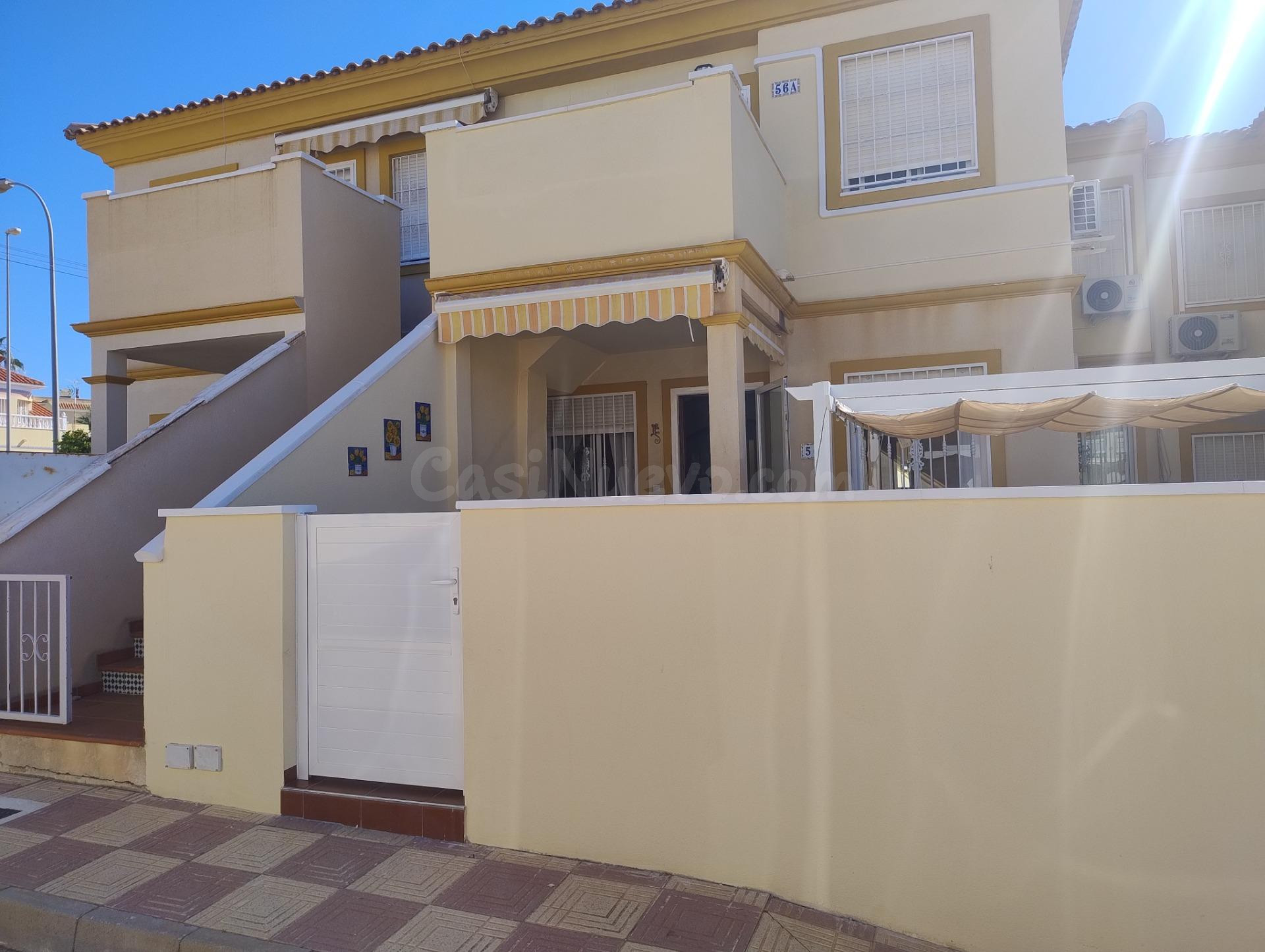 Casa o chalet en venta en Playa Flamenca - foto 2