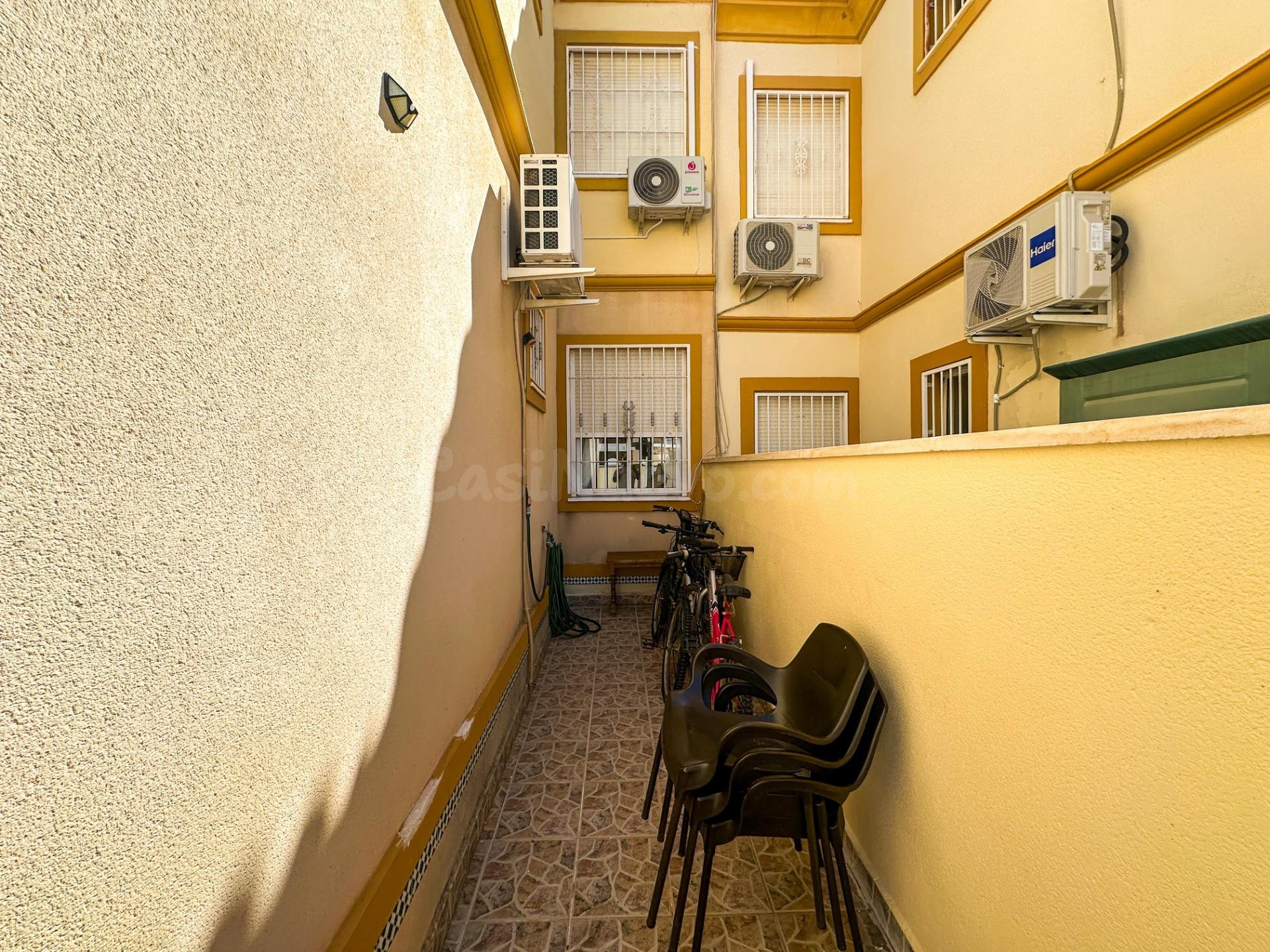 Casa o chalet en venta en Playa Flamenca - foto 5