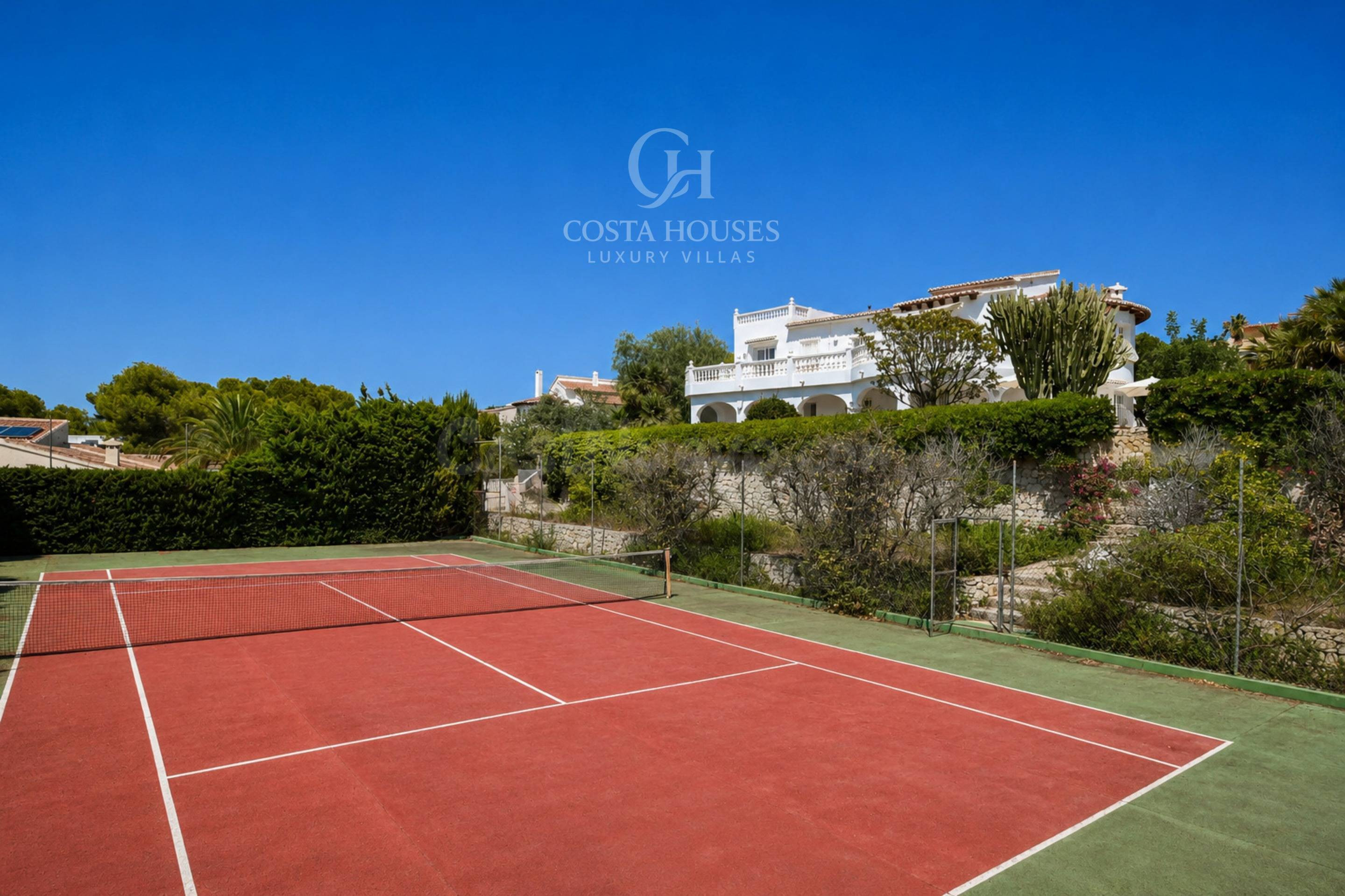 VILLA ALBOR · ARQUITECTURA MEDITERRANEA Y HORIZONTE AZUL EN  - foto 3