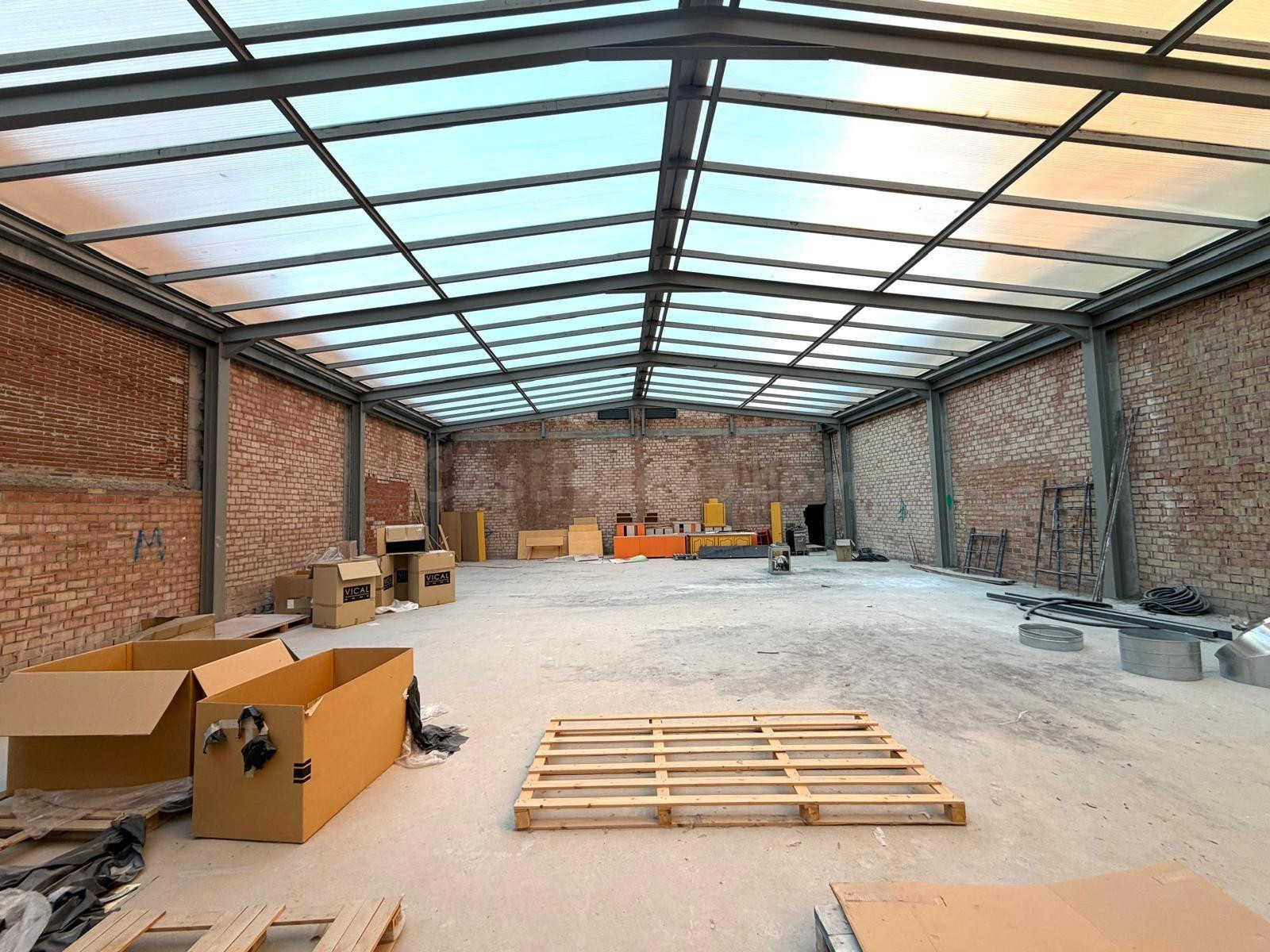Local comercial 406m² en alquiler - Estacion de autobuses - foto 5