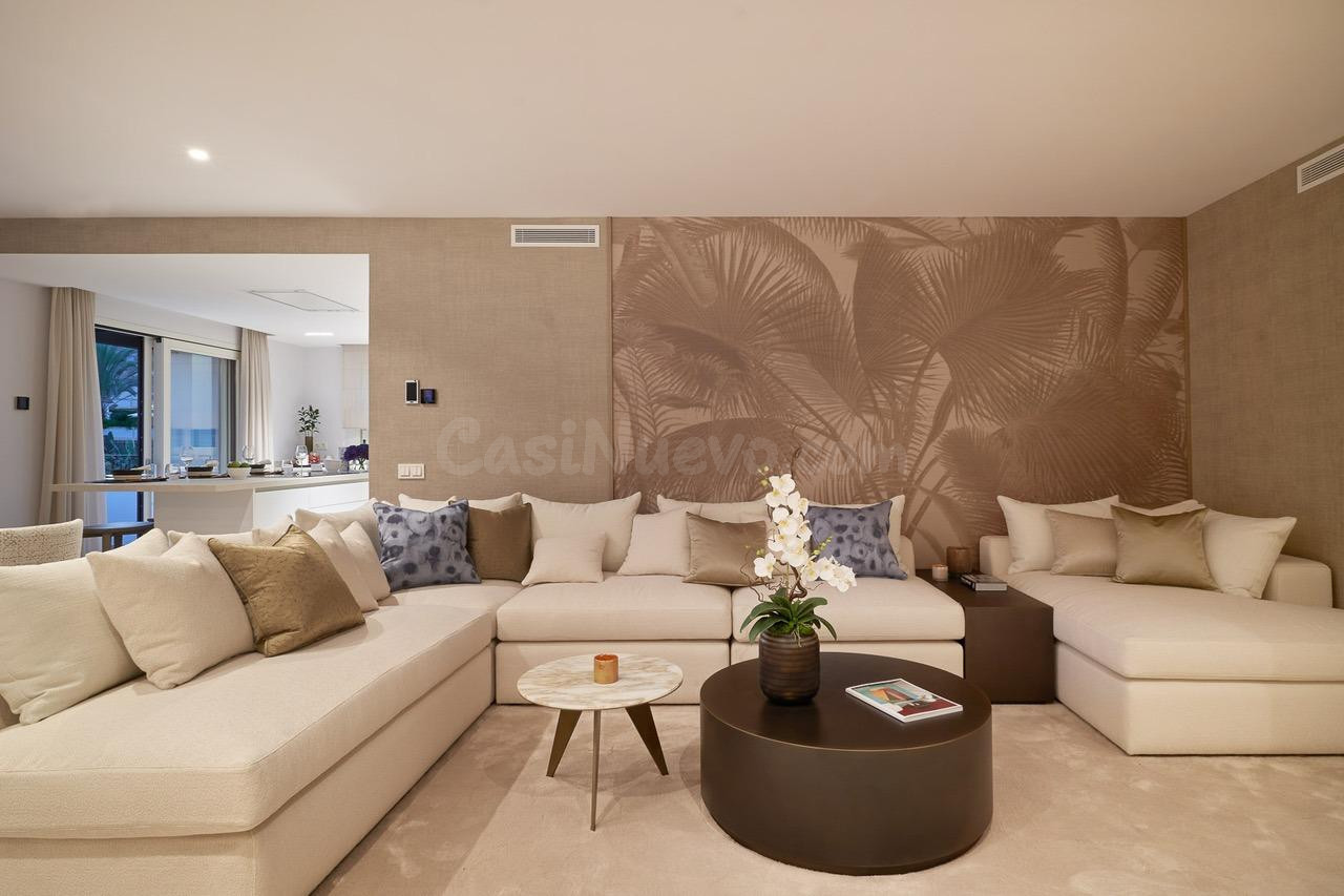 Ático dúplex de 3 dormitorios y 3 baños con solarium y vista - foto 4