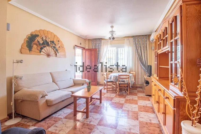 Chalet adosado en venta en Calle Caliza, 2 - foto 4