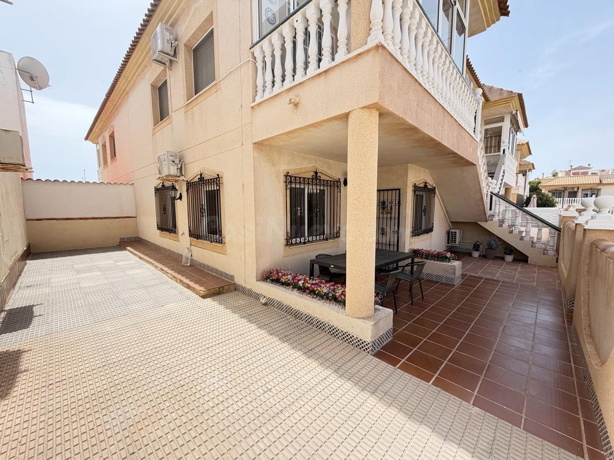 Piso 2 habitaciones 70m² en venta - La Zenia - foto 2