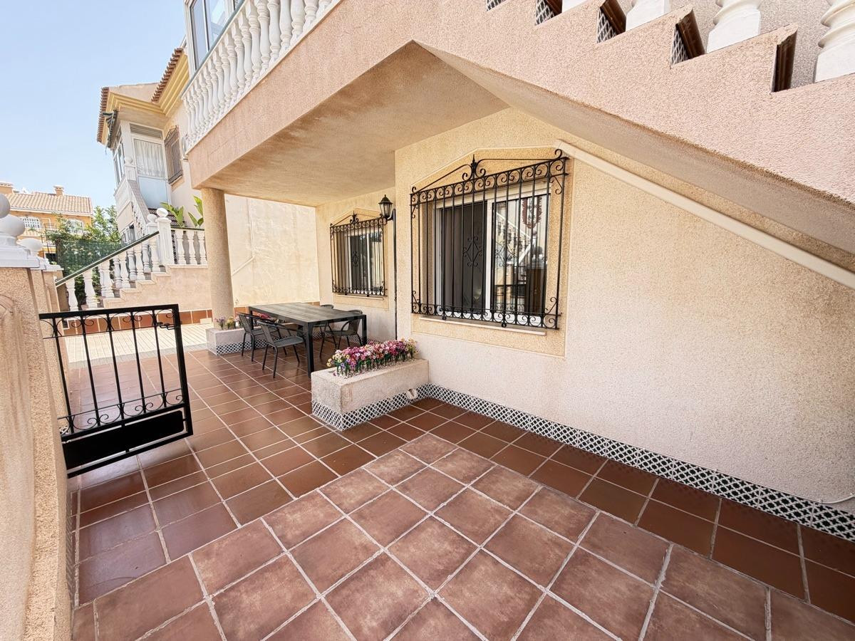 Piso 2 habitaciones 70m² en venta - La Zenia - foto 3