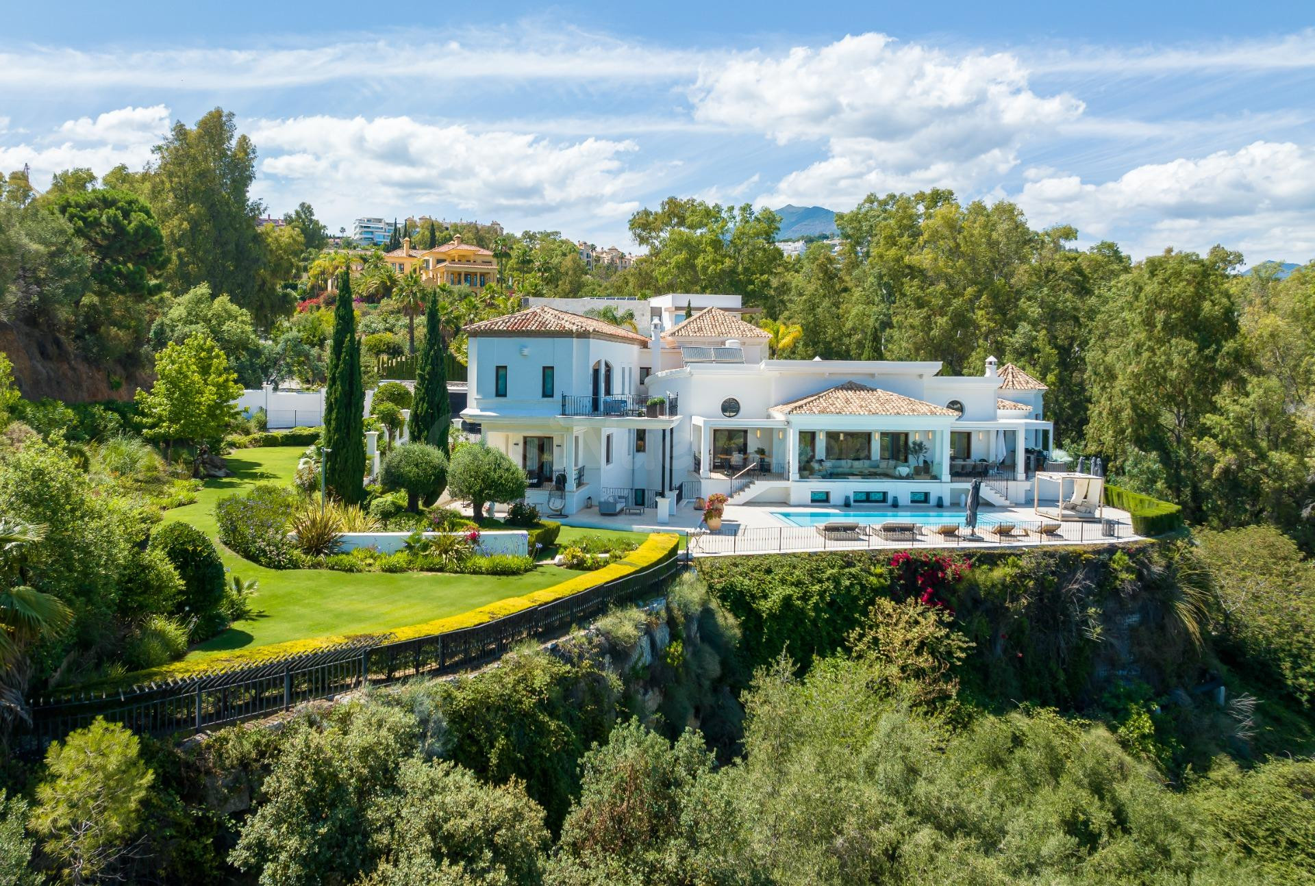 Villa de Lujo de 7 dormitorios y 8 baños con vistas al Mar.  - foto 2