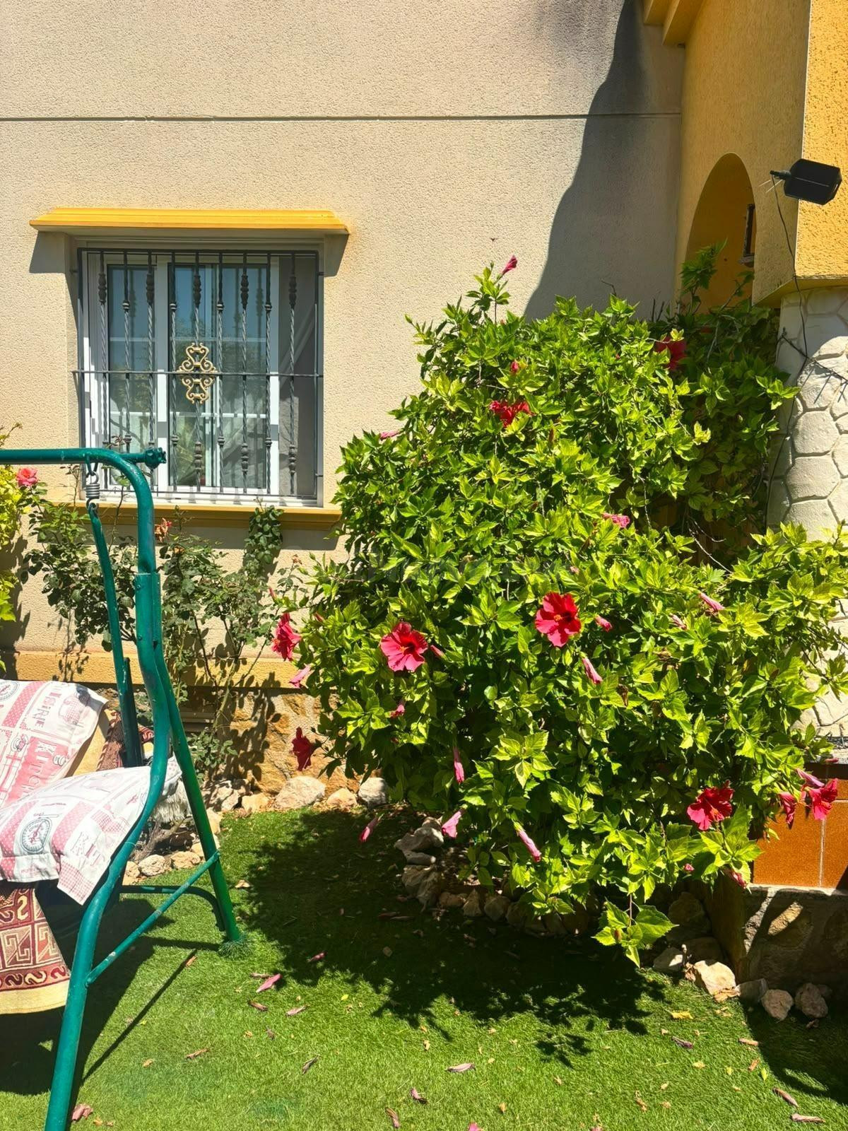 Chalet adosado en venta en Calle Cabo Ortegal, 3 - foto 4