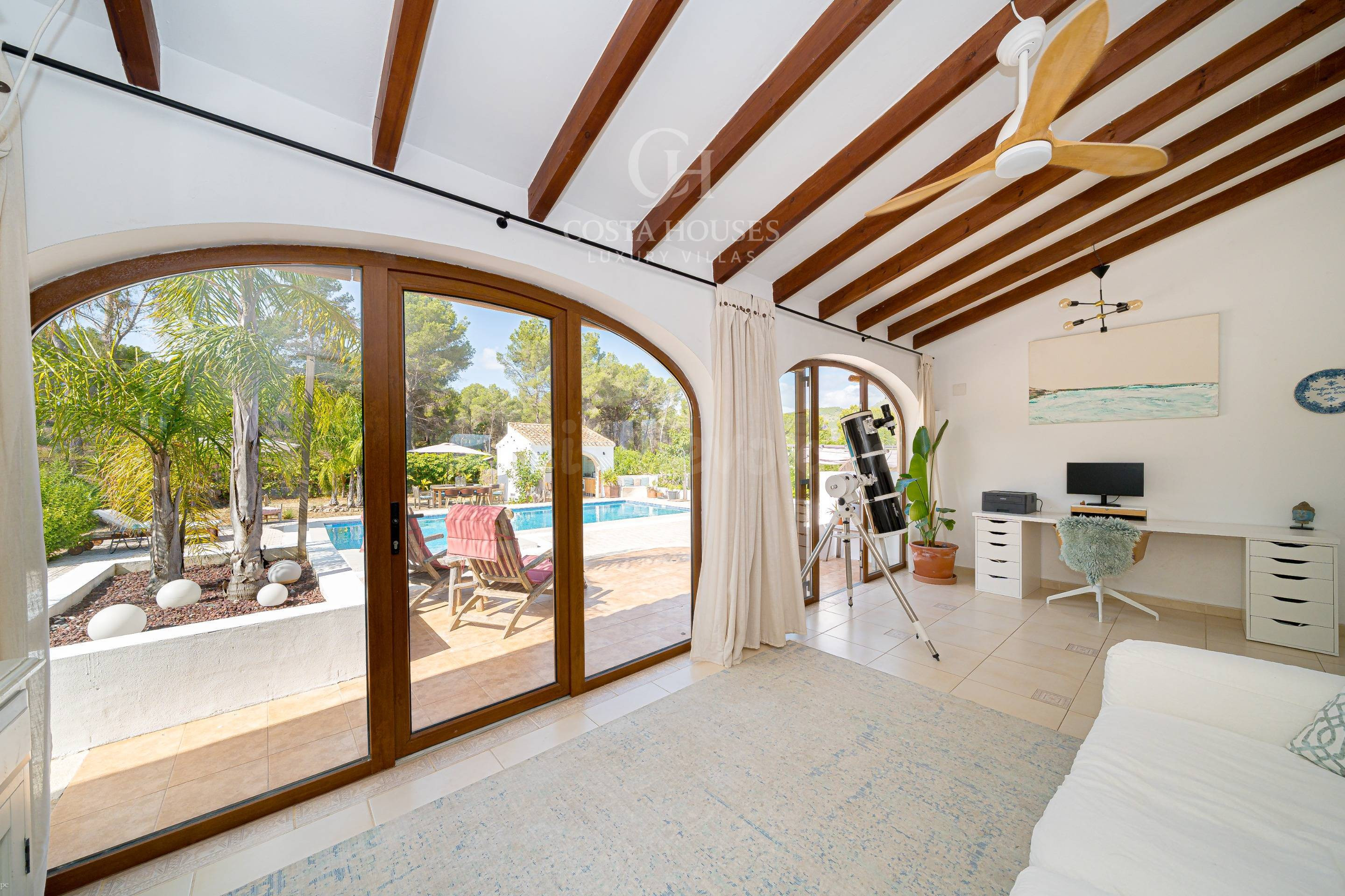 VILLA GALDOS · LUZ, PRIVACIDAD Y VIDA MEDITERRANEA EN JAVEA - foto 5