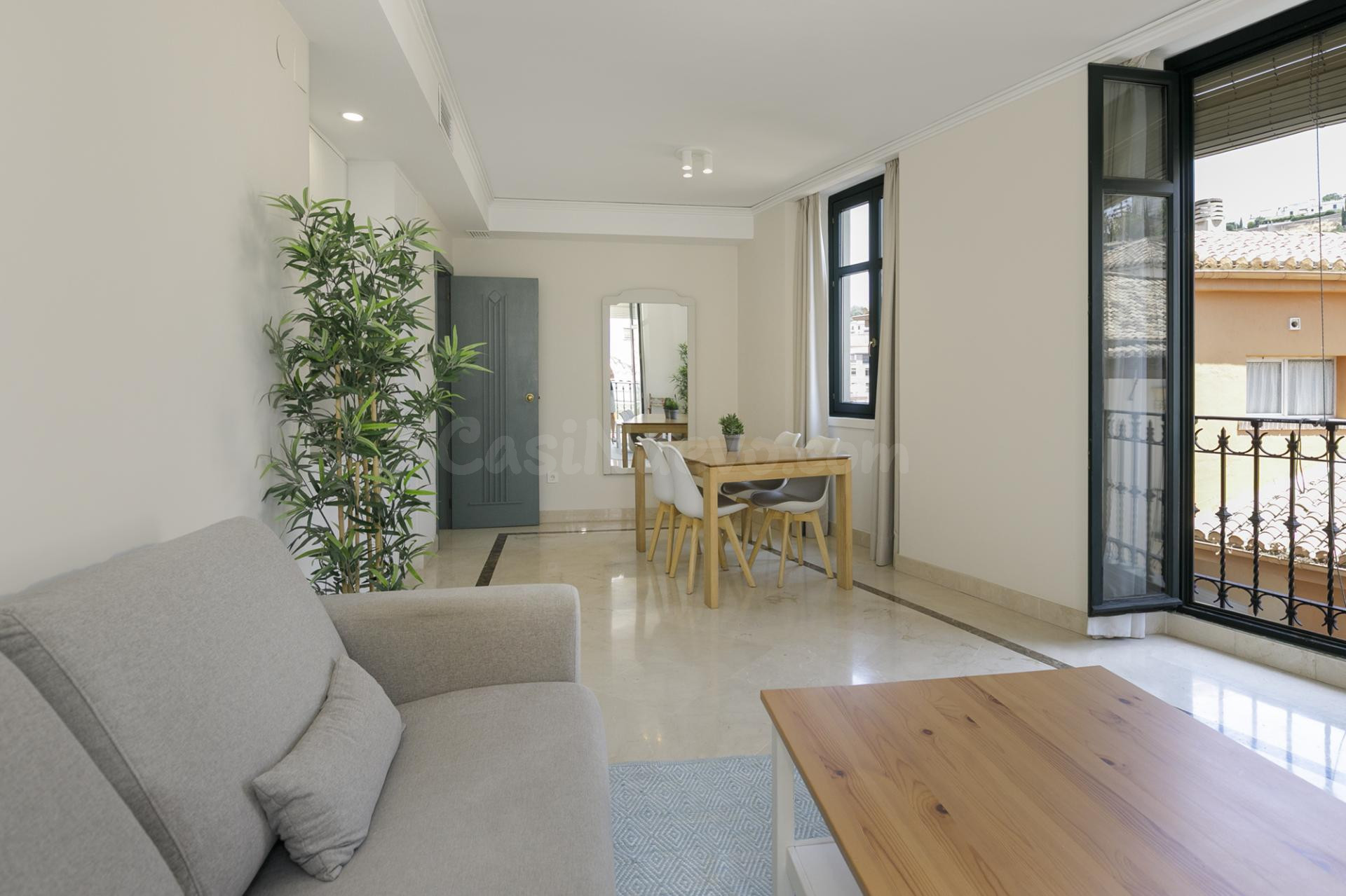 Precioso apartamento reformado en Gran Vía, pleno centro de  - foto 4