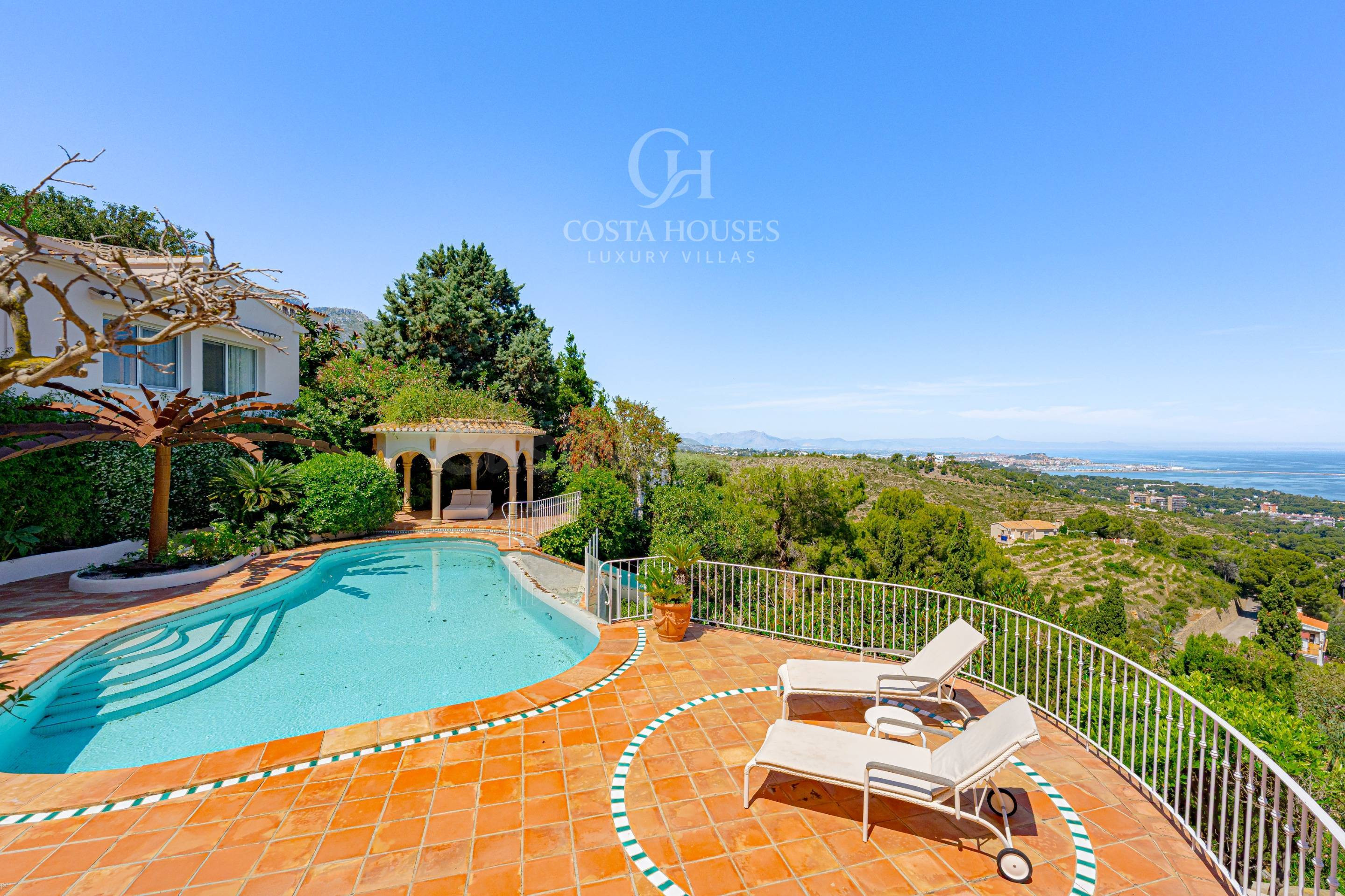 VILLA SIRI · HORIZONTE MEDITERRANEO Y PRIVACIDAD EN DENIA - foto 2