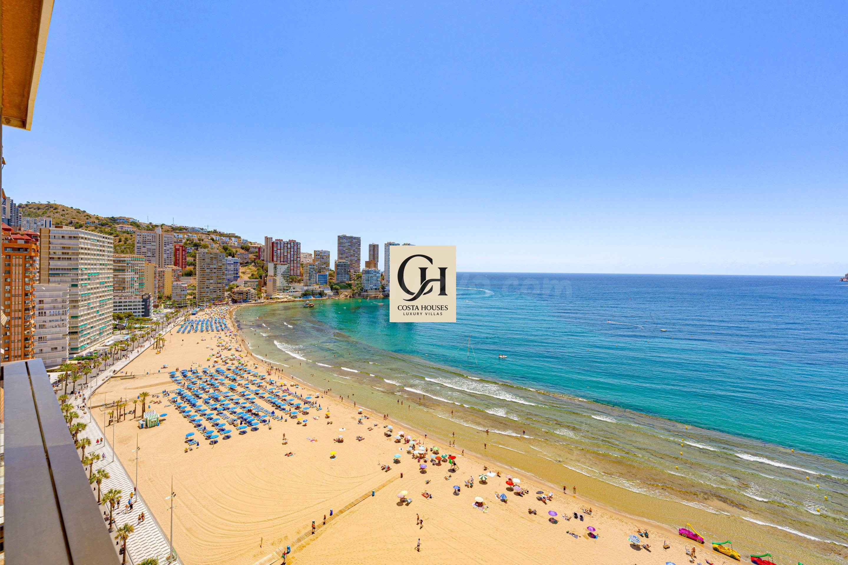 PANORAMA LEVANTE · EL MEDITERRANEO A SUS PIES EN BENIDORM | 