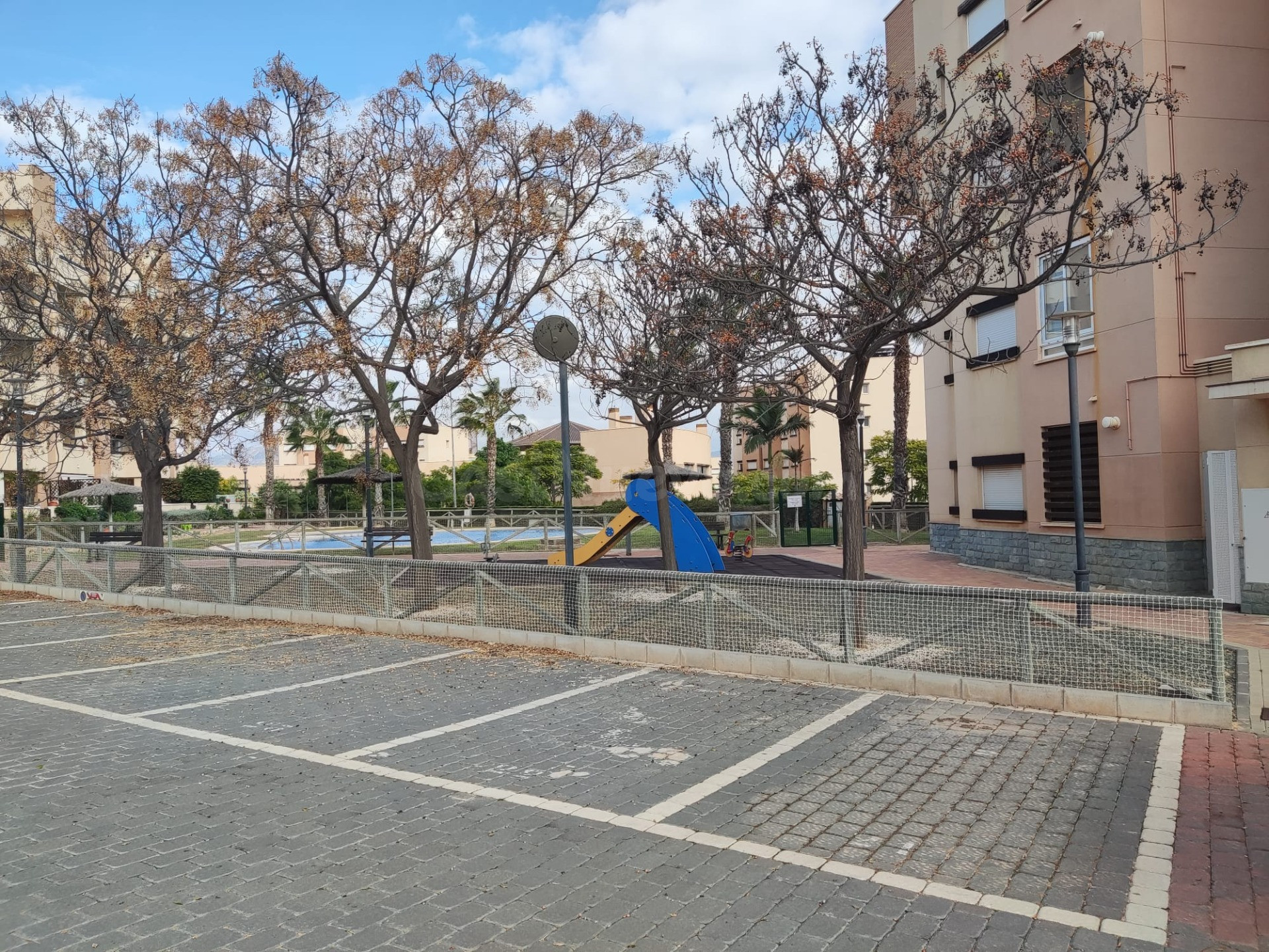 ESTUPENDO!! PISO en UNITED GOLF LA TERCIA Gea y Truyols - foto 4