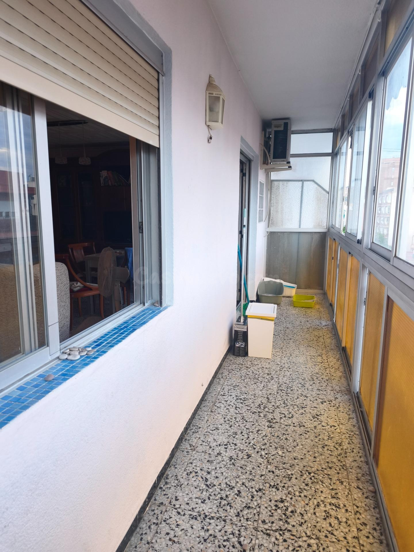 PISO DE 3 habitaciones Y 2 BAÑOS CON ASCENSOR EN CALLE PINOS - foto 4