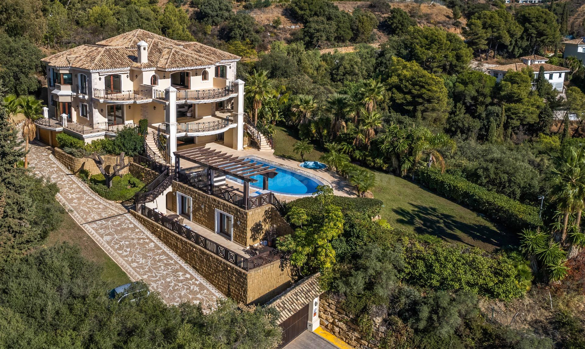 Villa de Lujo de 7 dormitorios y 7 baños con Vistas al Mar.  - foto 2