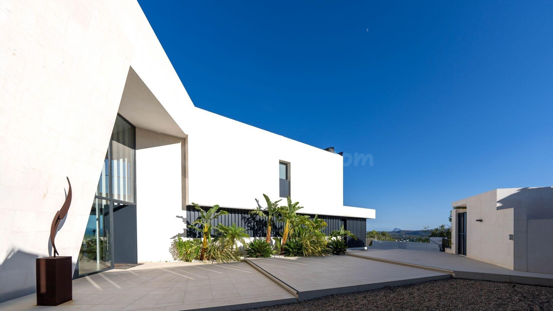 Villa de lujo de 5 dormitorios y 5 baños con Vistas al Mar,  - foto 2
