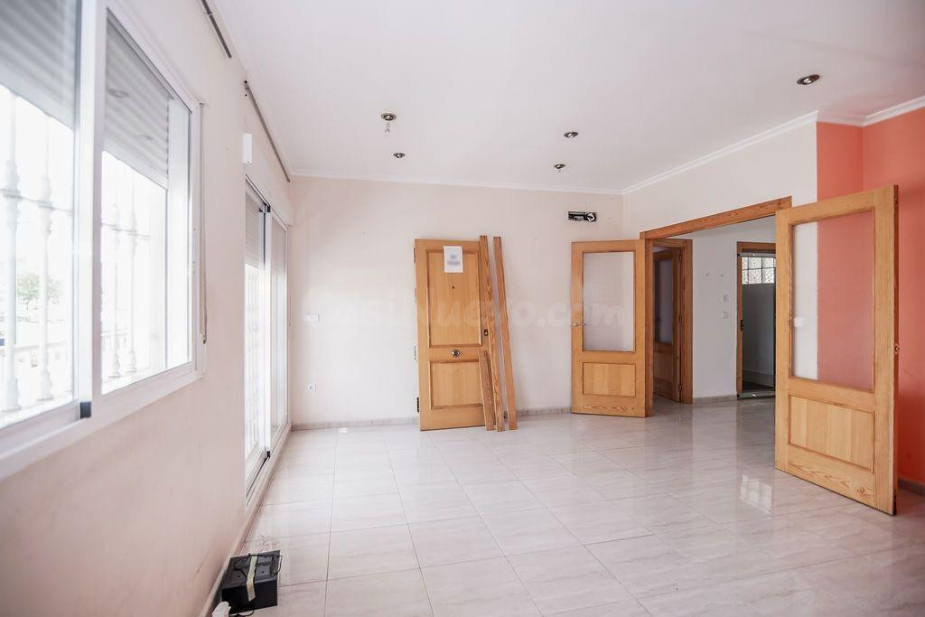 PISO EN SANTA LUCIA - foto 4