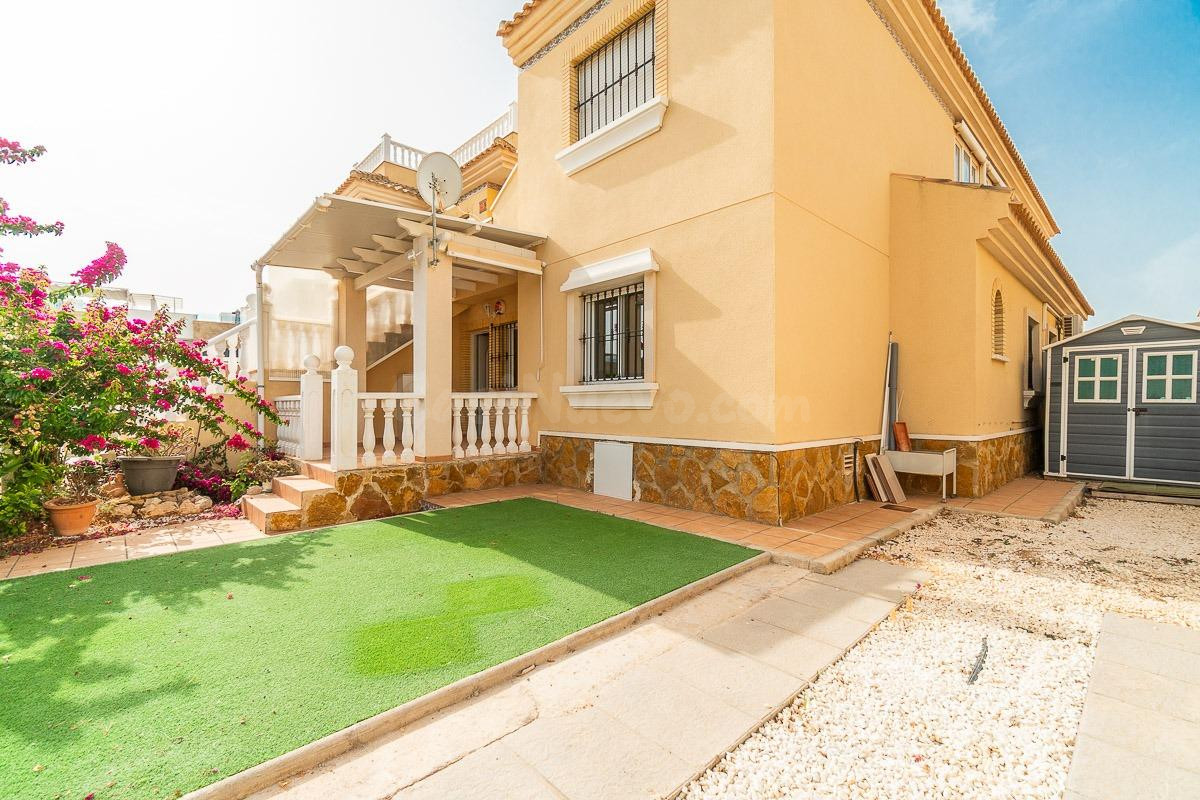Piso en venta en Calle Estragón, 3