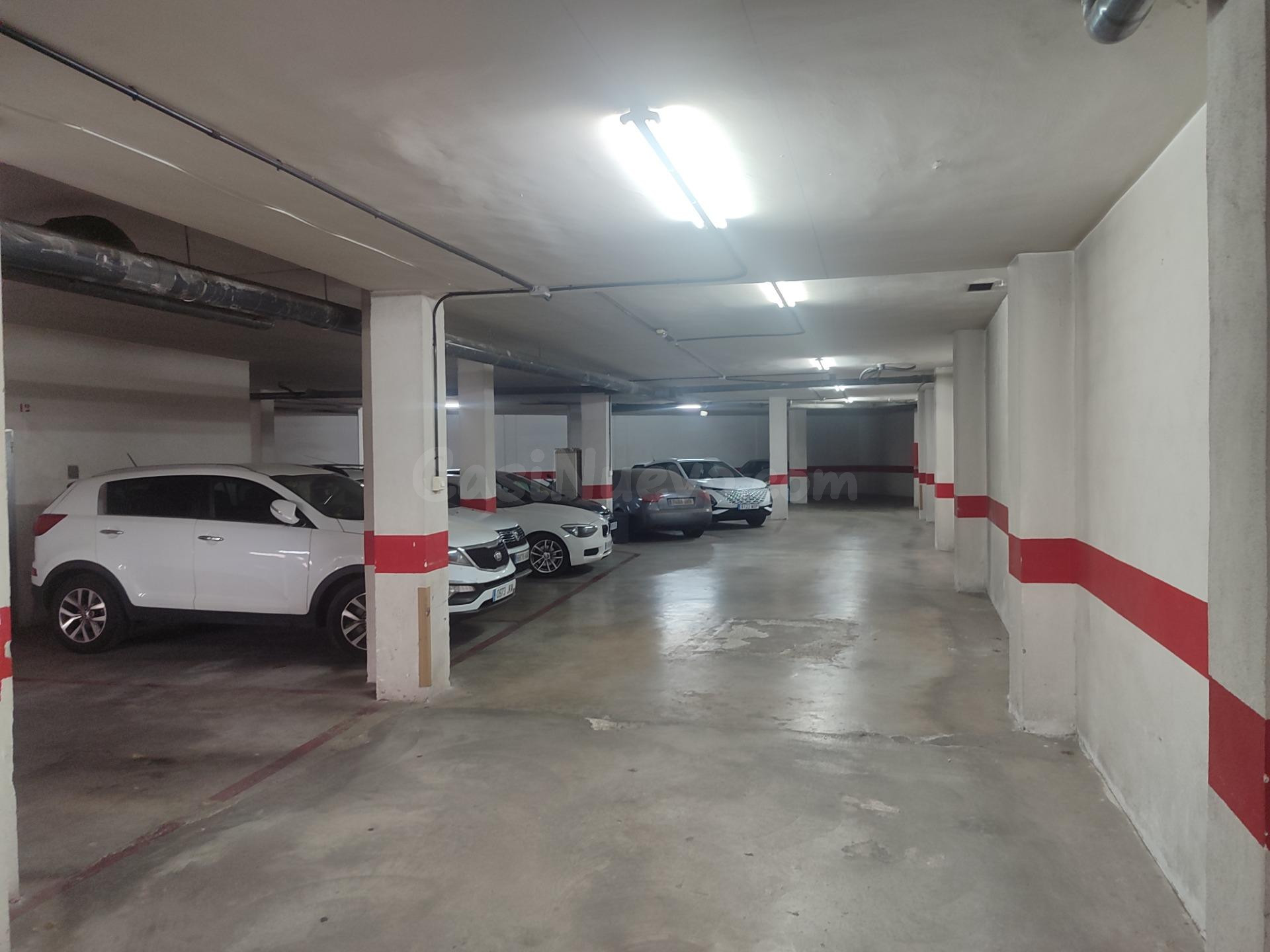 PARKING EN ARMILLA - foto 2
