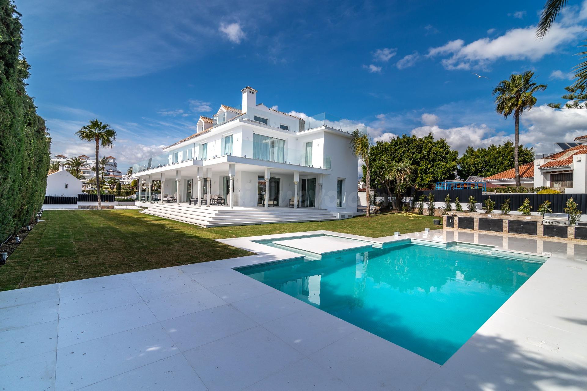 Villa de lujo de 8 dormitorios y 7 baños con vistas a "La Co - foto 2