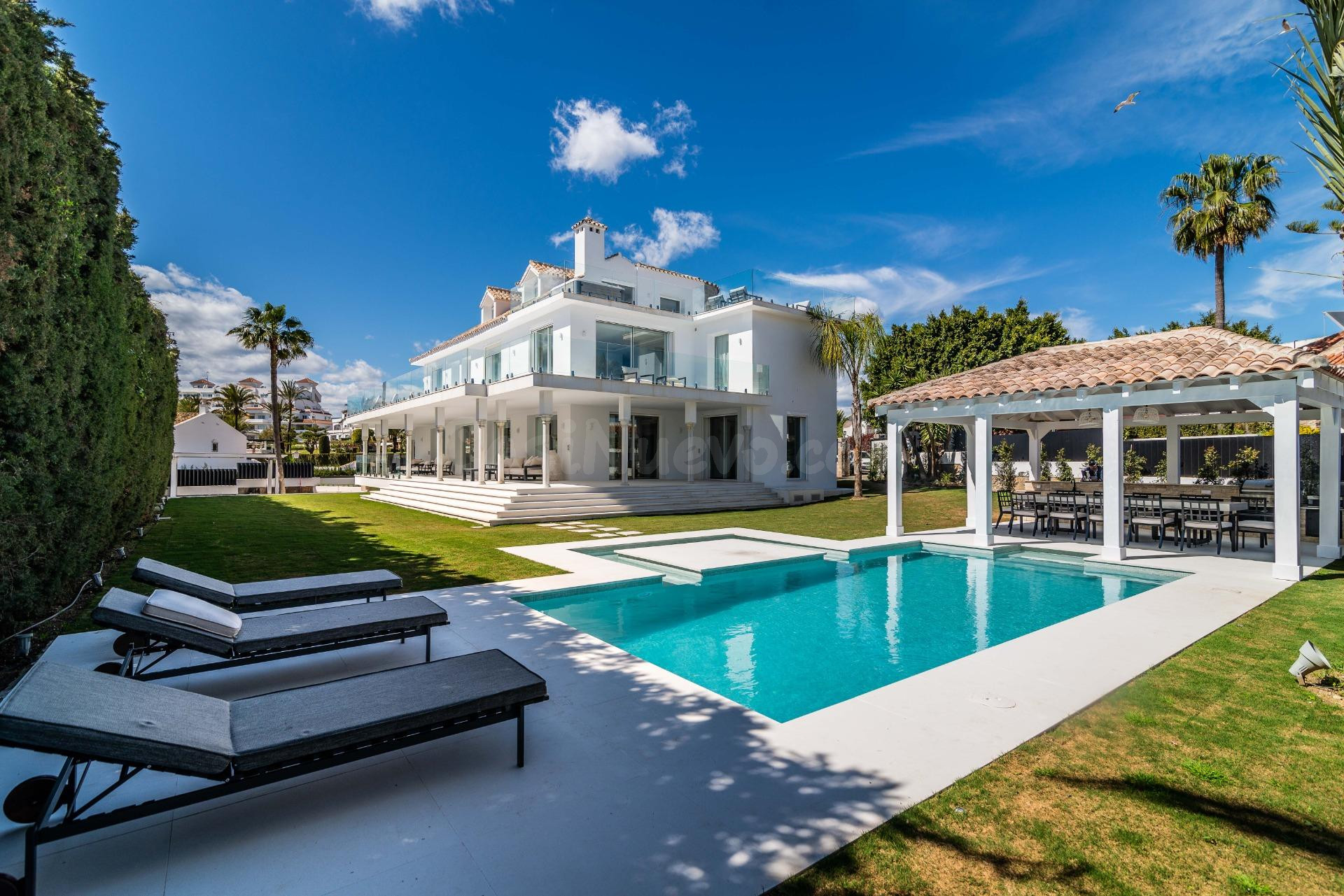 Villa de lujo de 8 dormitorios y 7 baños con vistas a "La Co - foto 4