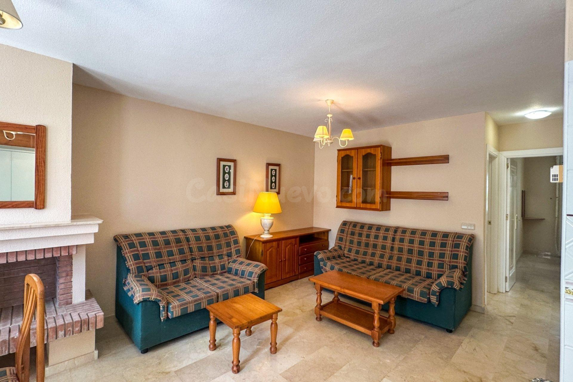 Chalet pareado en venta en Villamartín - foto 5