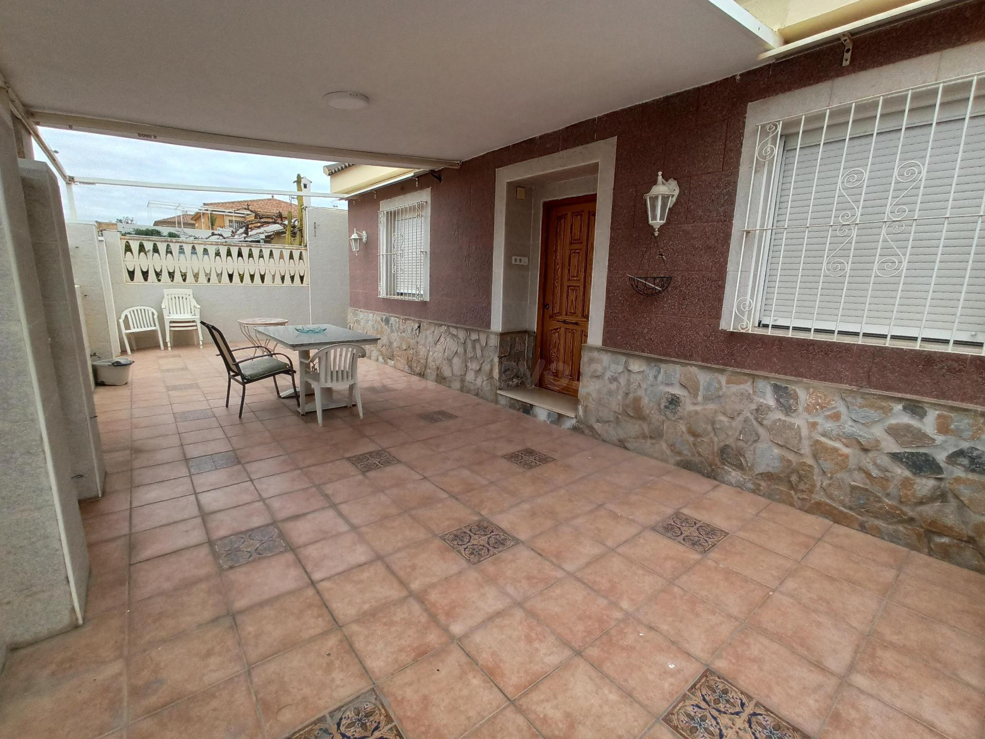 PLANTA BAJA EN VENTA!!! - foto 2