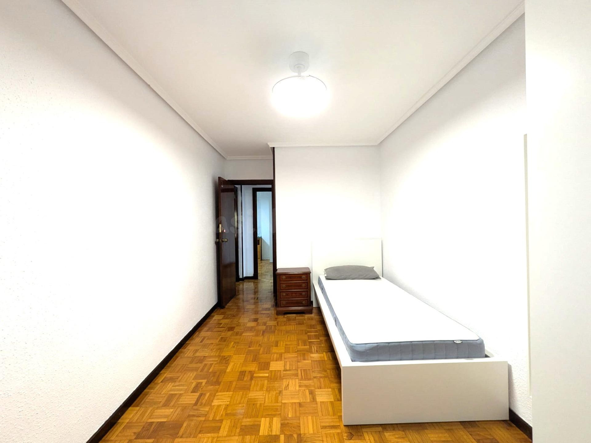 habitación Nº 3 INDIVIDUAL EN PISO DE 112m2 EN CESAREO ALIER - foto 4