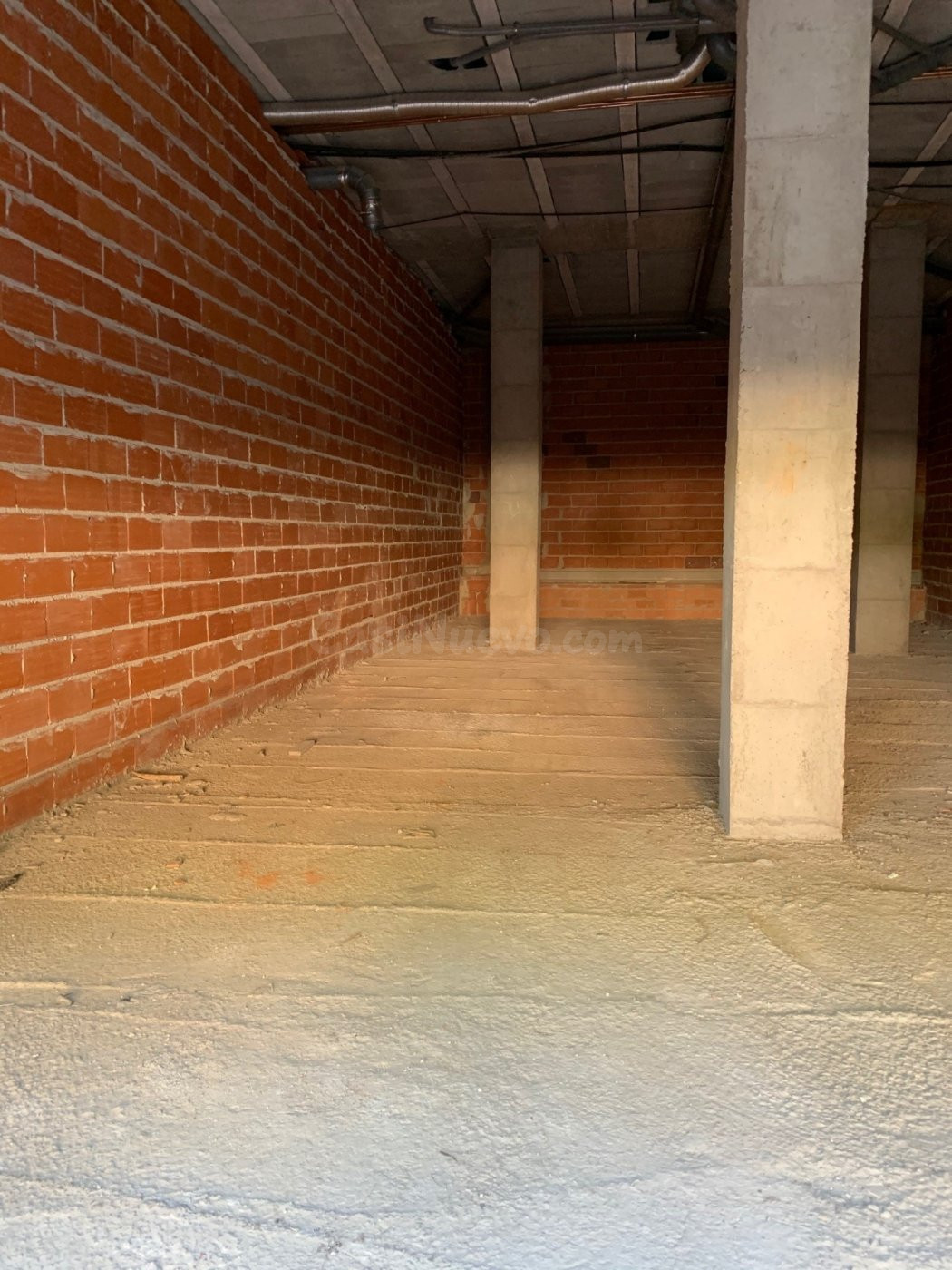 Local comercial en alquiler - foto 4