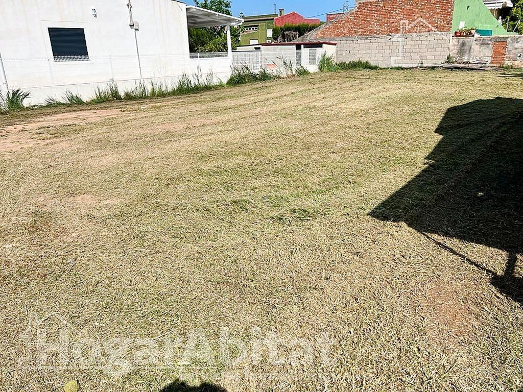 FINCA CON TERRENO PARA HACER A TU GUSTO