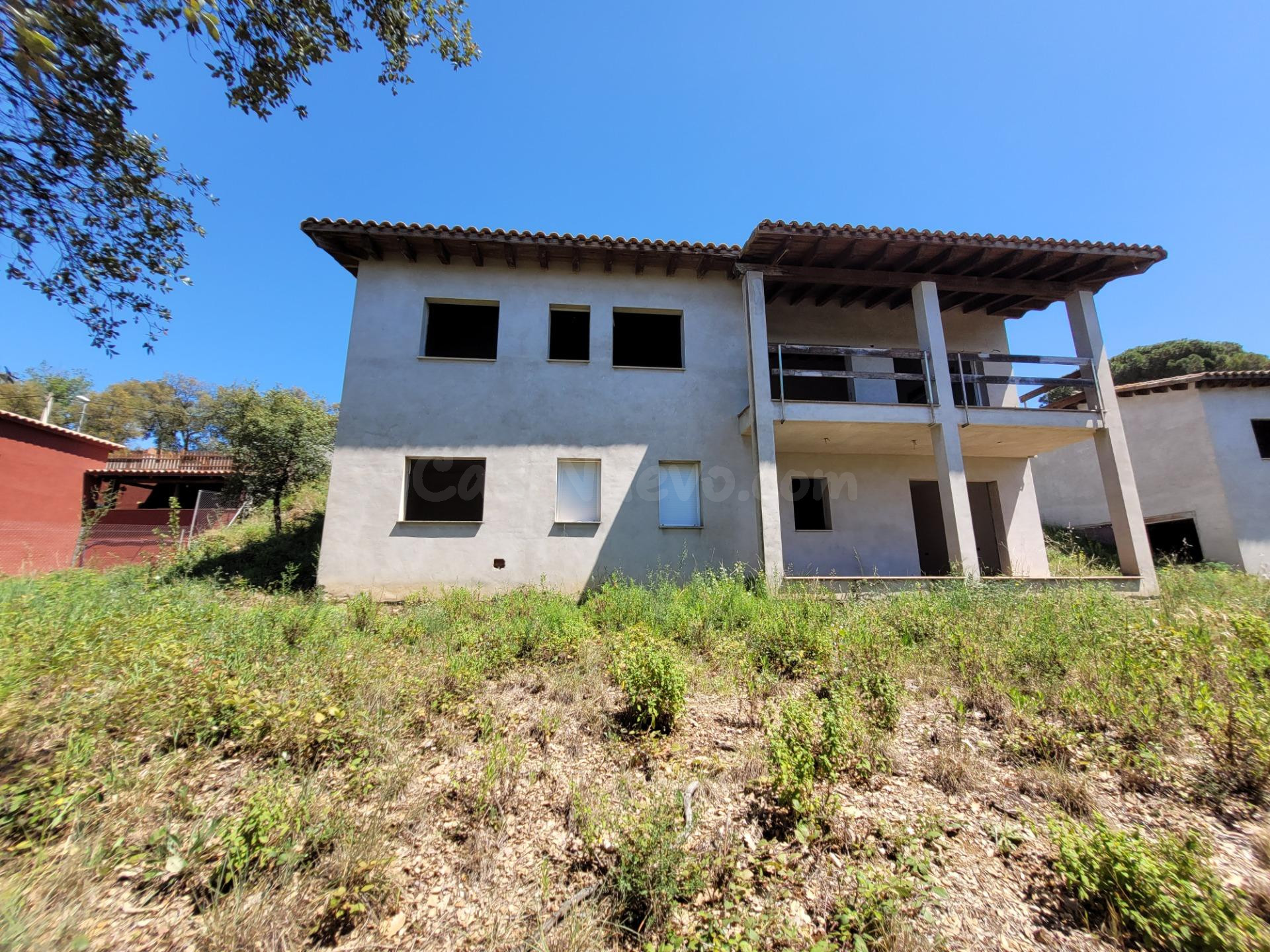 VENTA DE 3 CASAS UNIFAMILIARES EN CONTRUCCIÓN EN CAN FORNACA - foto 4