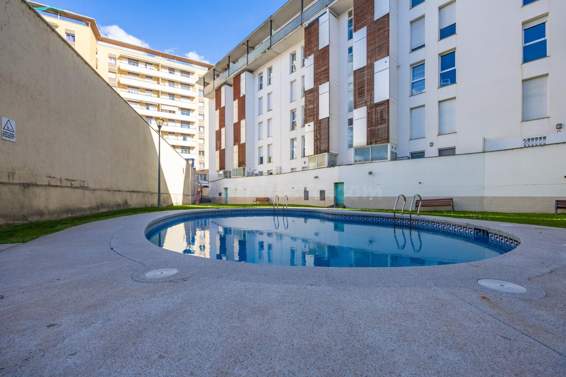 PISO DÚPLEX EN VENTA EN LA DEVESA DE GIRONA - foto 4