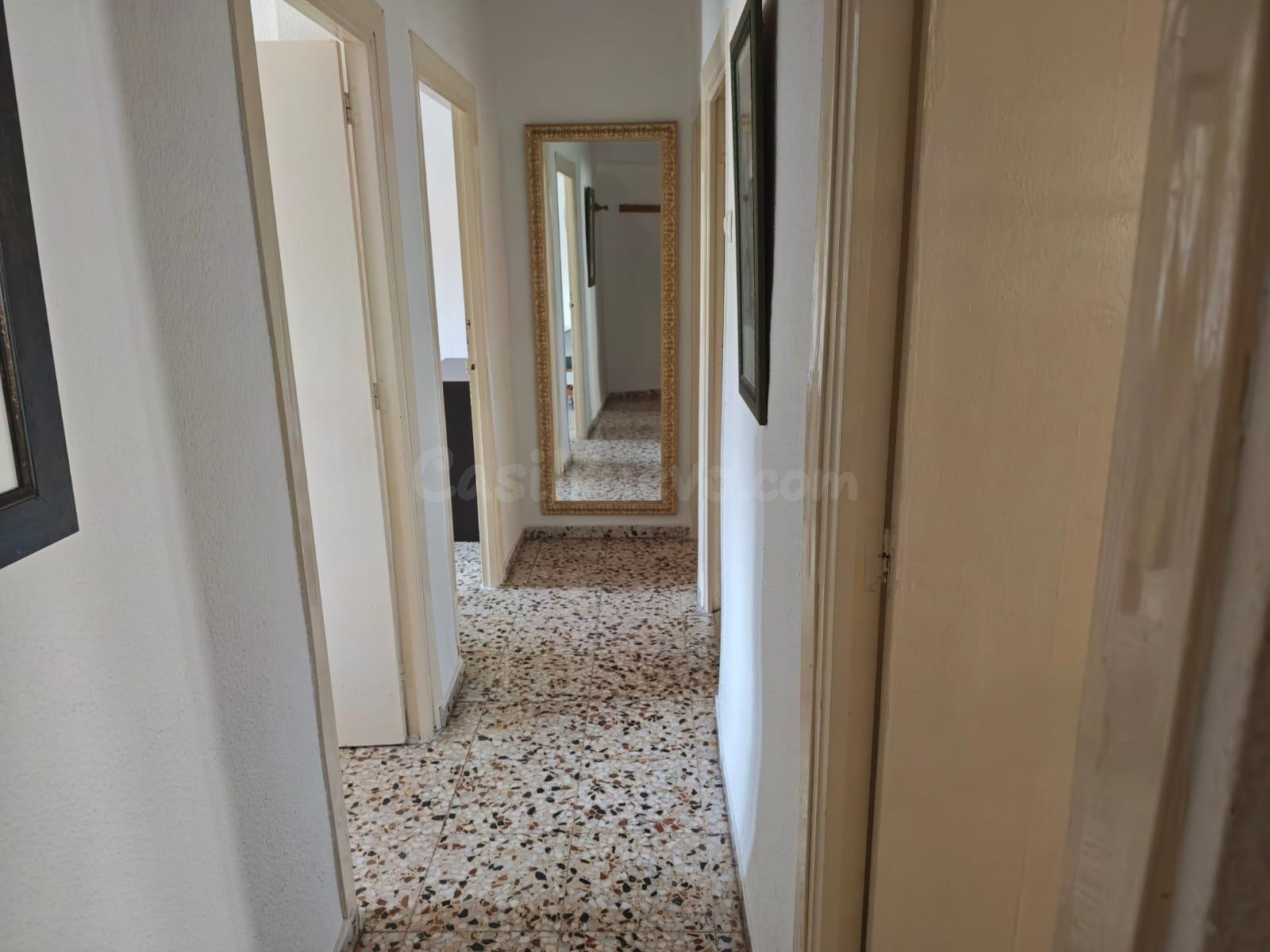 Inmobiliaria García Delgado Vende Piso con inmejorable ubica - foto 3