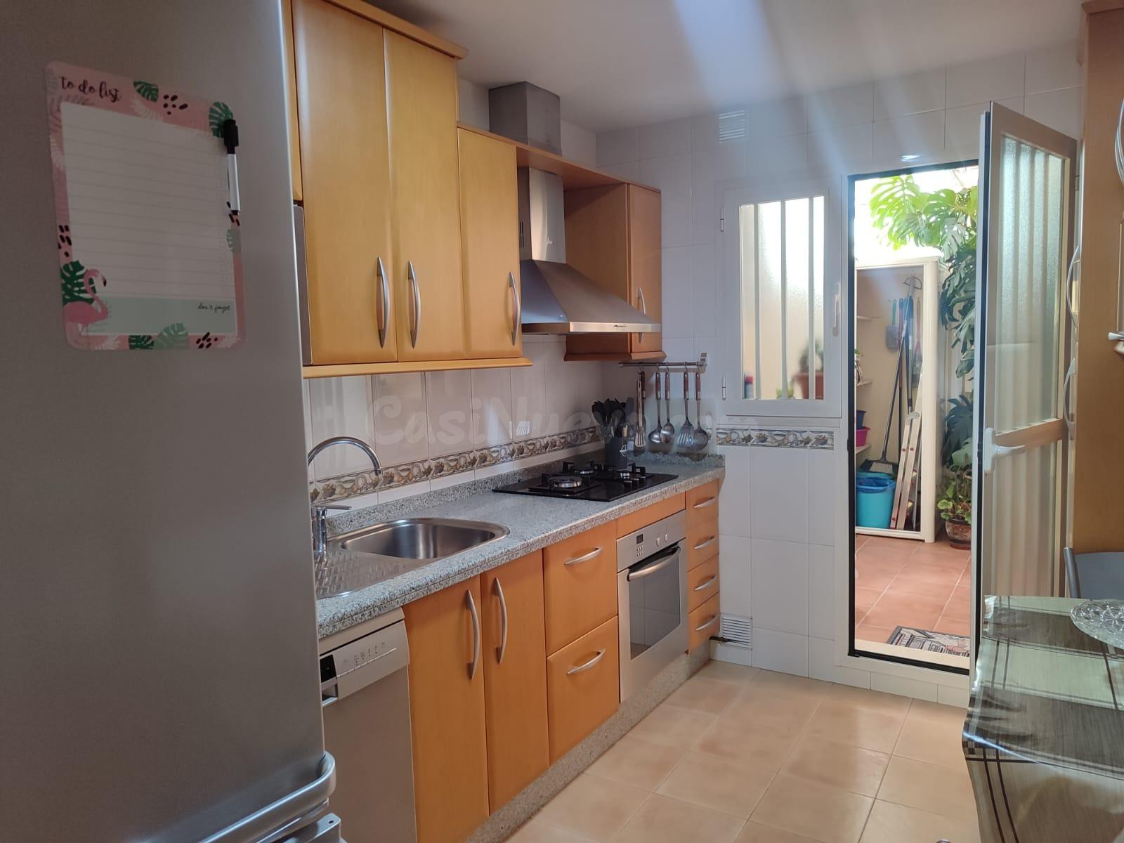 Impresionante Casa en Alquiler en la Chana - ¡Tu Nuevo Hogar - foto 4