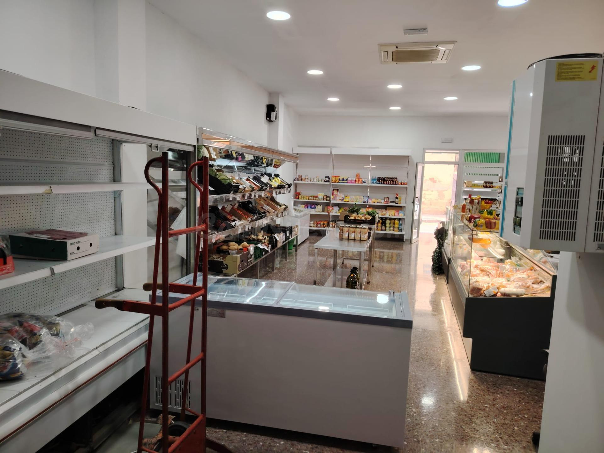 Local comercial en venta - foto 4