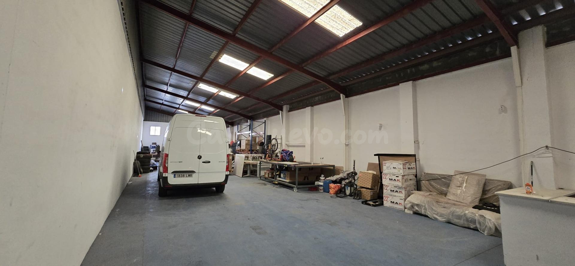 Nave en venta en Lliria - foto 3