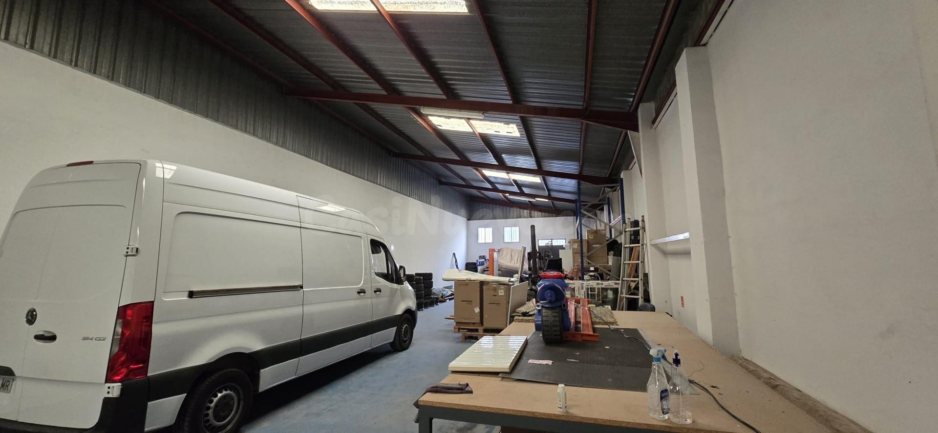 Nave en venta en Lliria - foto 4