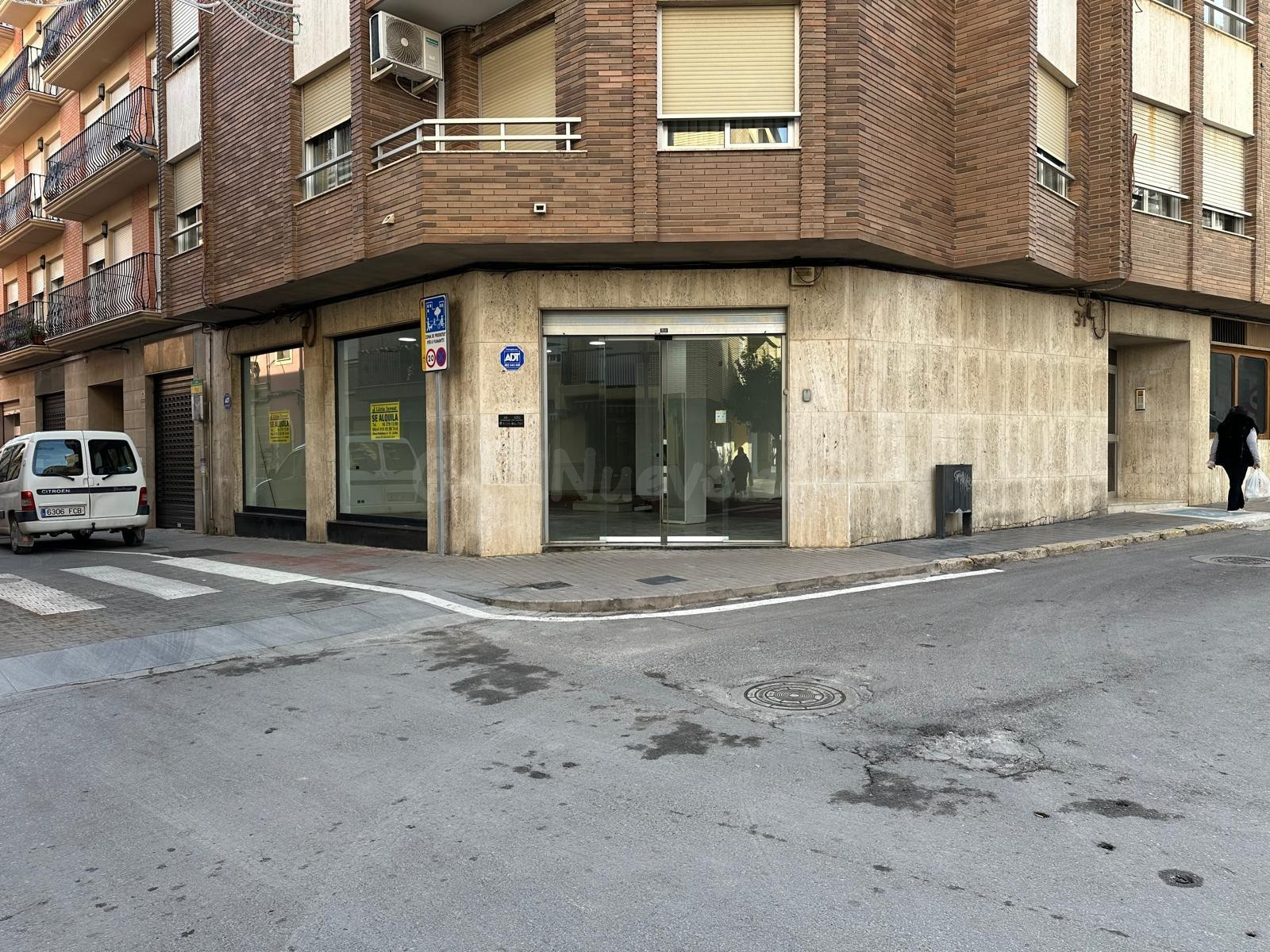 Local comercial en Alquiler en Lliria - foto 3