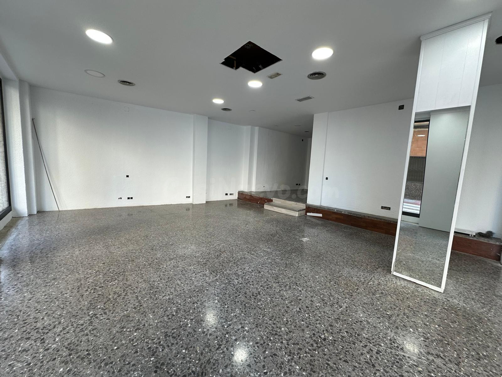 Local comercial en Alquiler en Lliria - foto 5
