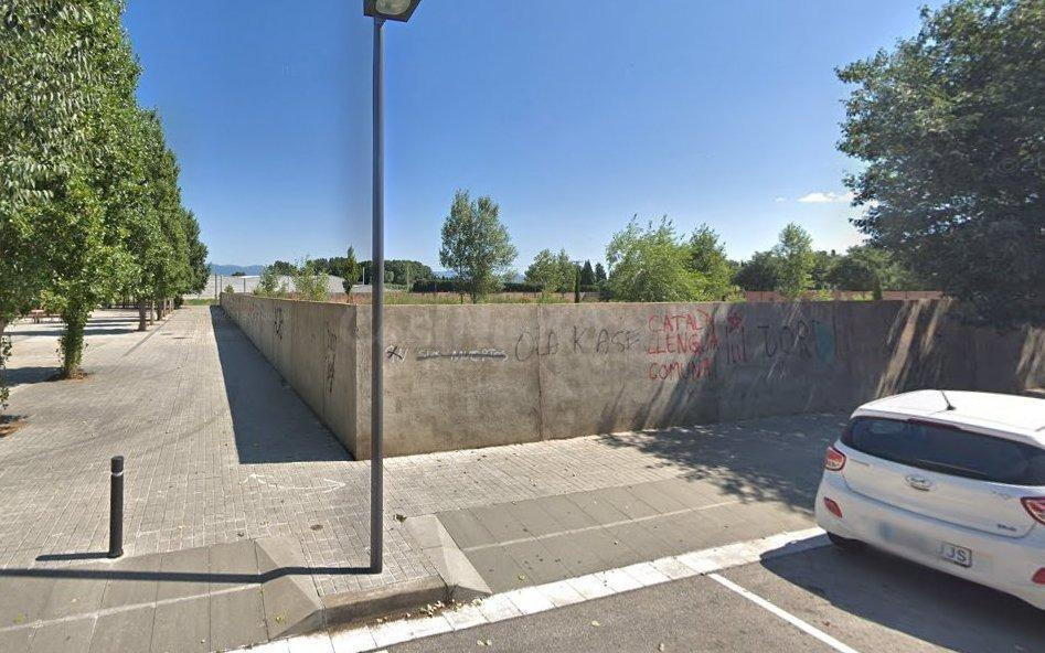 Oportunidad en Figueres. Solar en Zona Residencial en Expans - foto 2