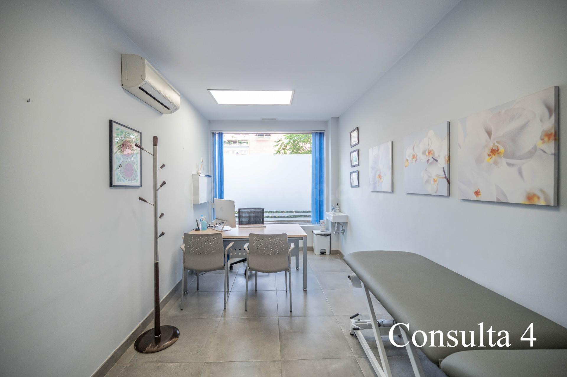 Clínica médica totalmente equipada y en funcionamiento - foto 3