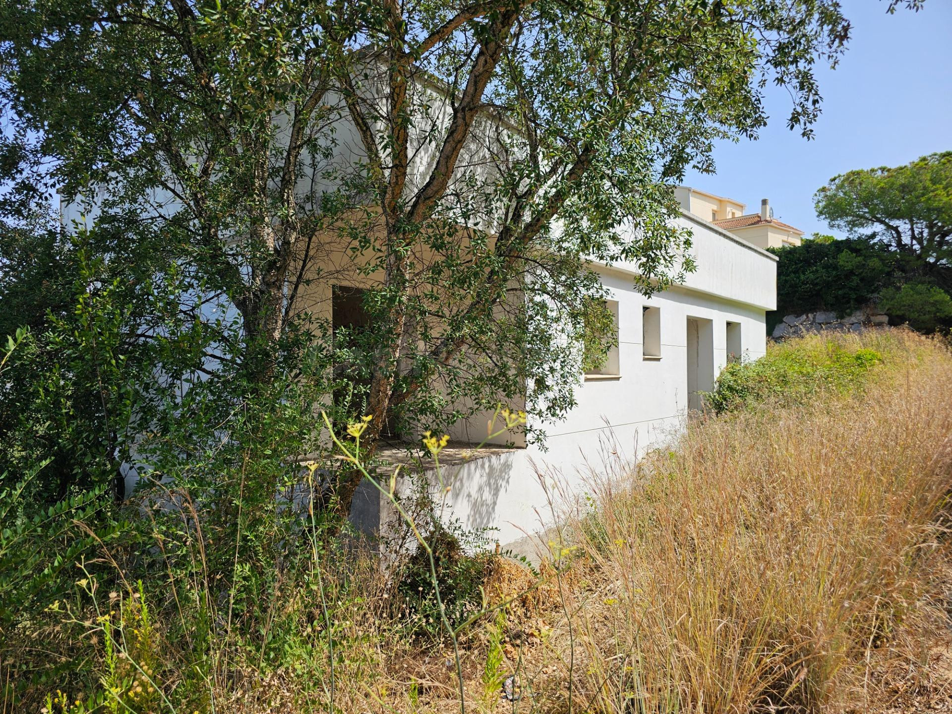 Casa en construcción. Obra parada