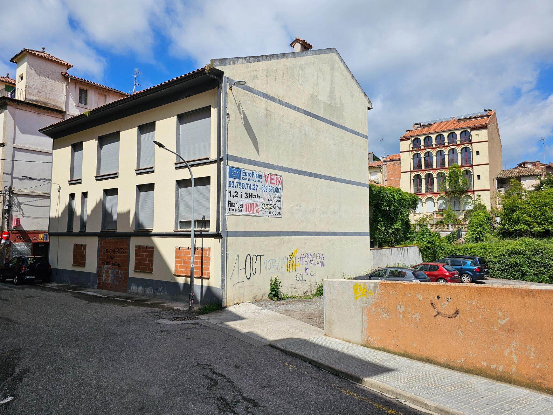 Edificio en el centro de Arbúcies de 14 viviendas con obra p - foto 4
