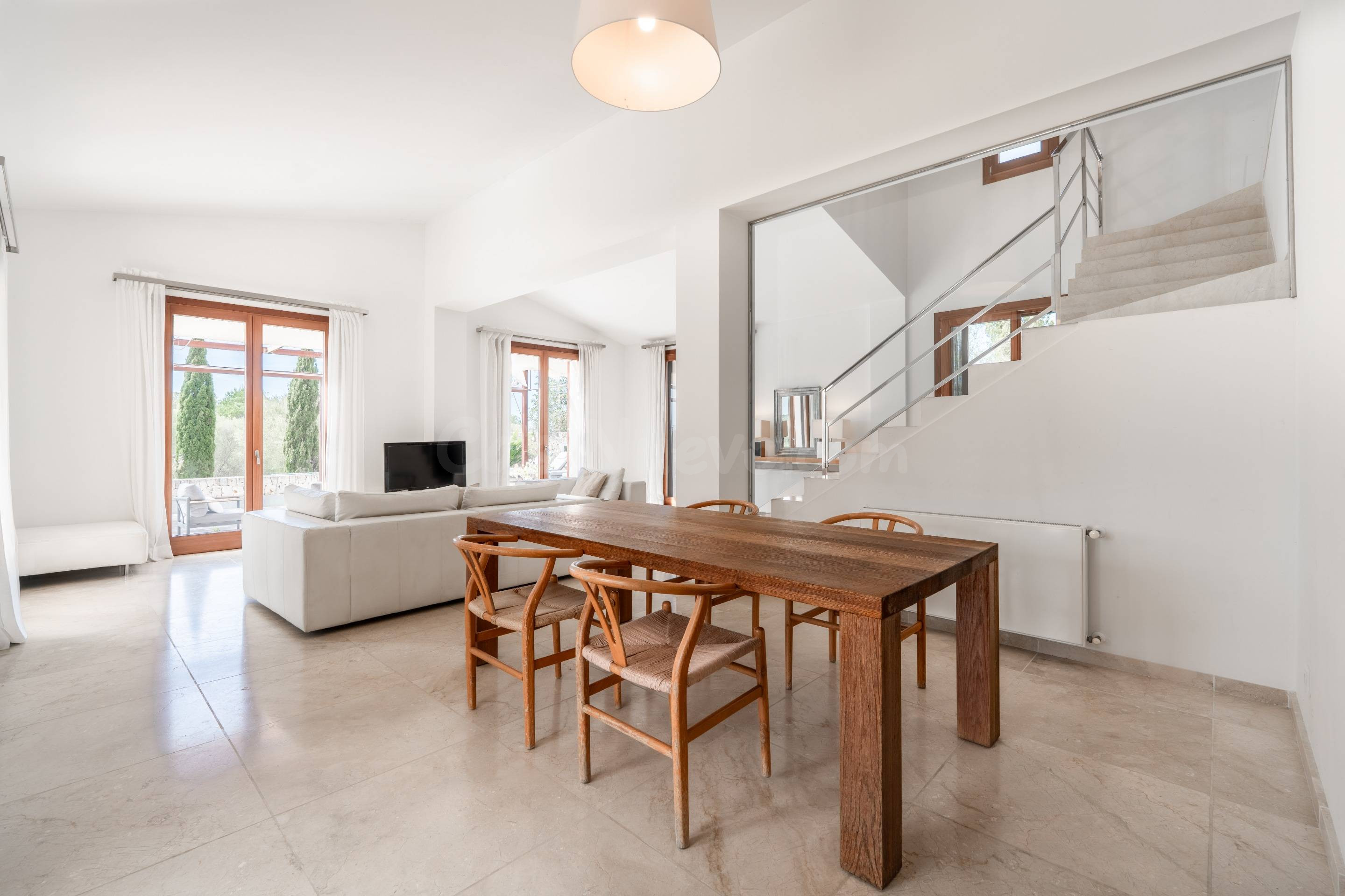 Exclusiva finca rústica con vivienda de diseño, piscina y má - foto 3