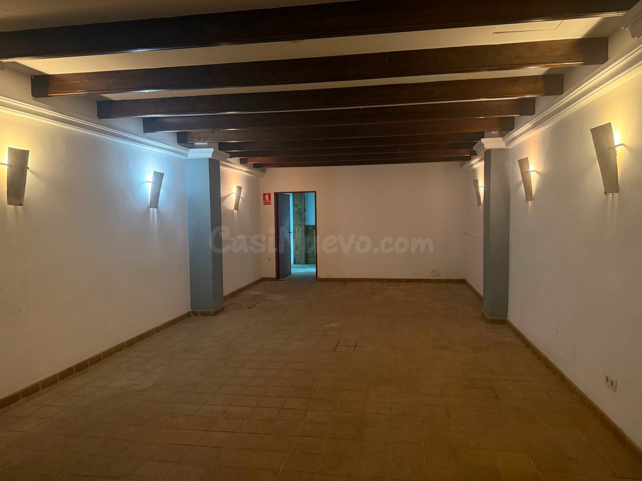 Amplio local comercial de 330 m2 en Palma | Gran visibilidad